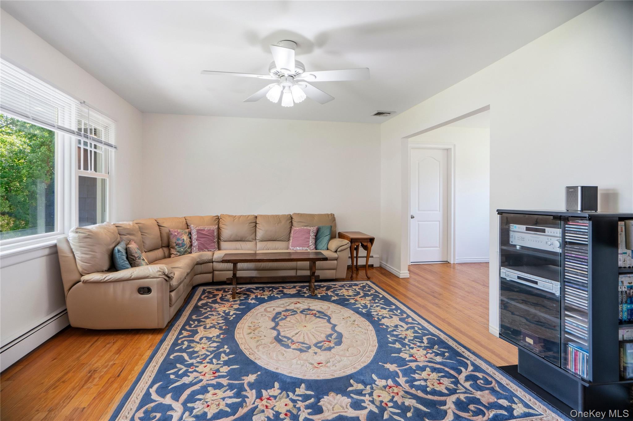 4th image of 48 Newport Beach Blvd, Brookhaven, NY 11940 | MLS# 1036772