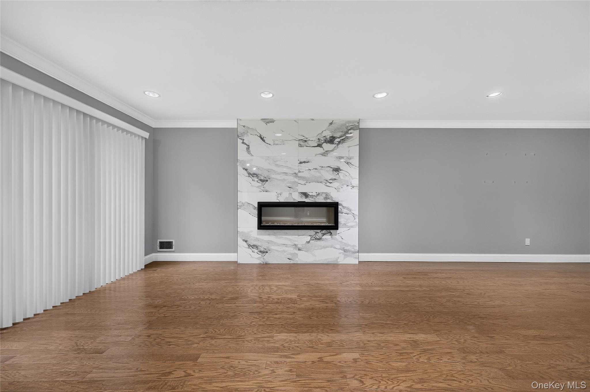 5th image of 62 Wimbledon Dr, North Hempstead, NY 11576 | MLS# 1036787