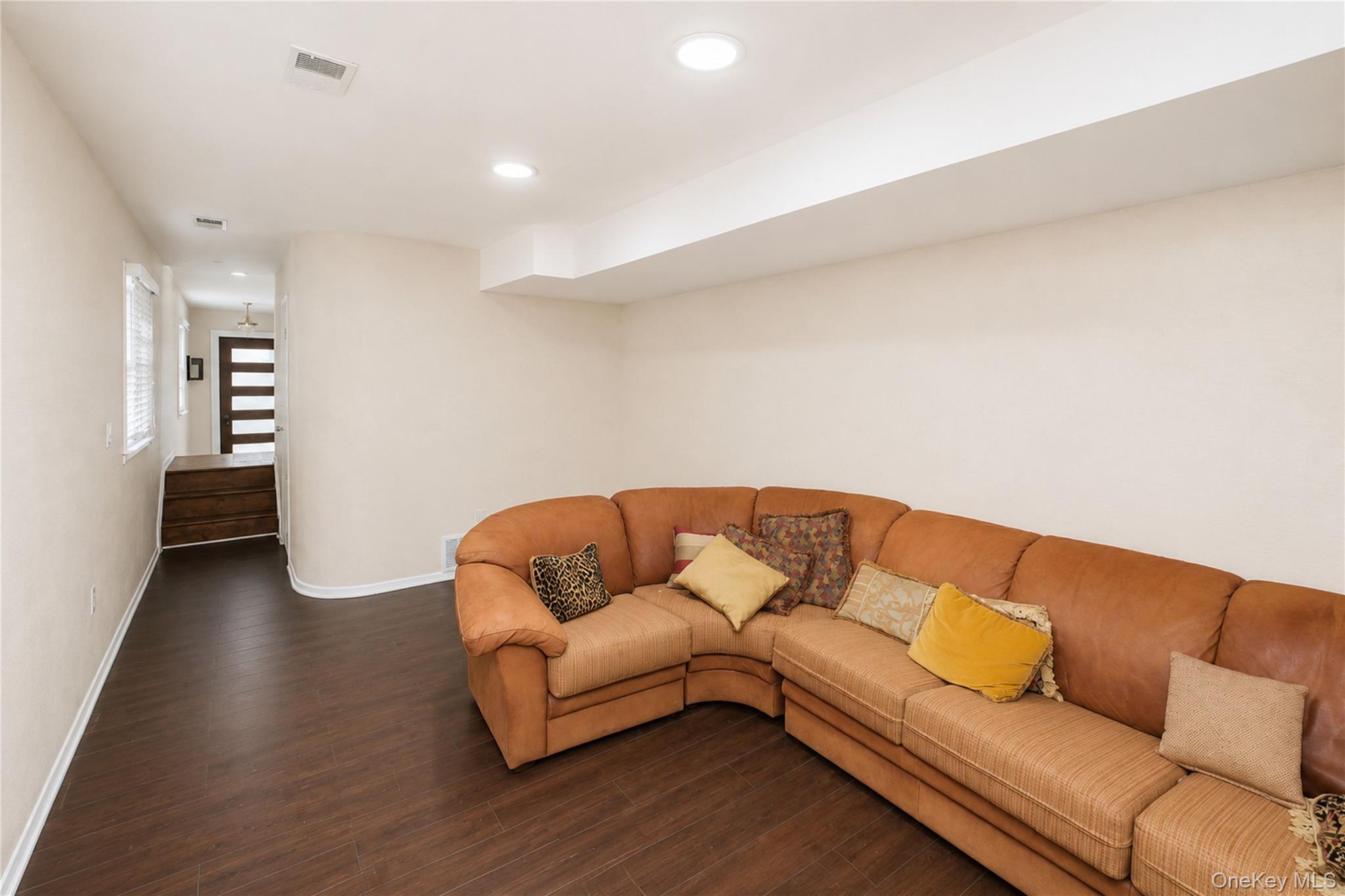 4th image of 152 Rice Ave, New York, NY 10314 | MLS# 1036796