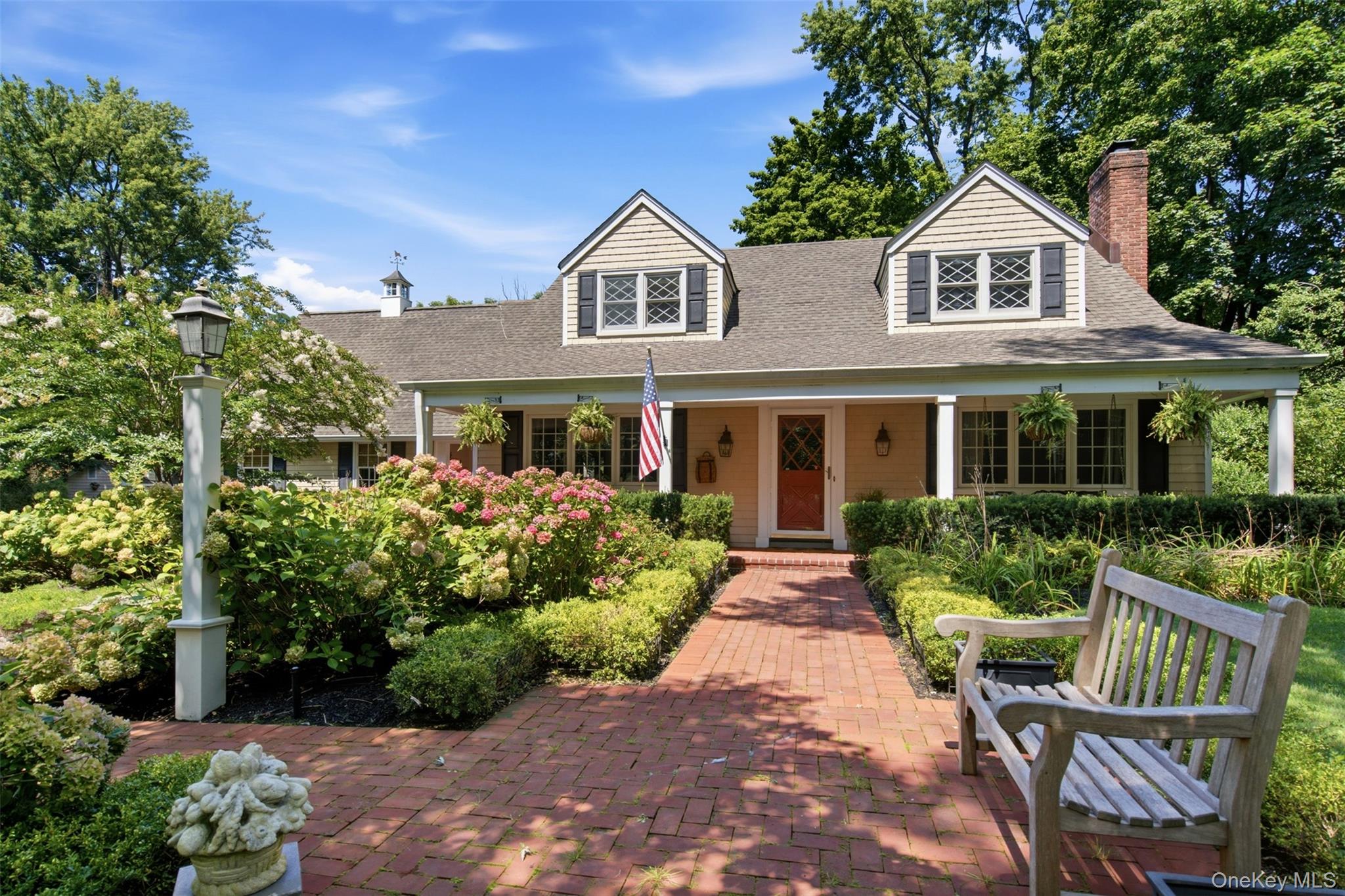1st image of 7 Private Rd, Huntington, NY 11743 | MLS# 1036800