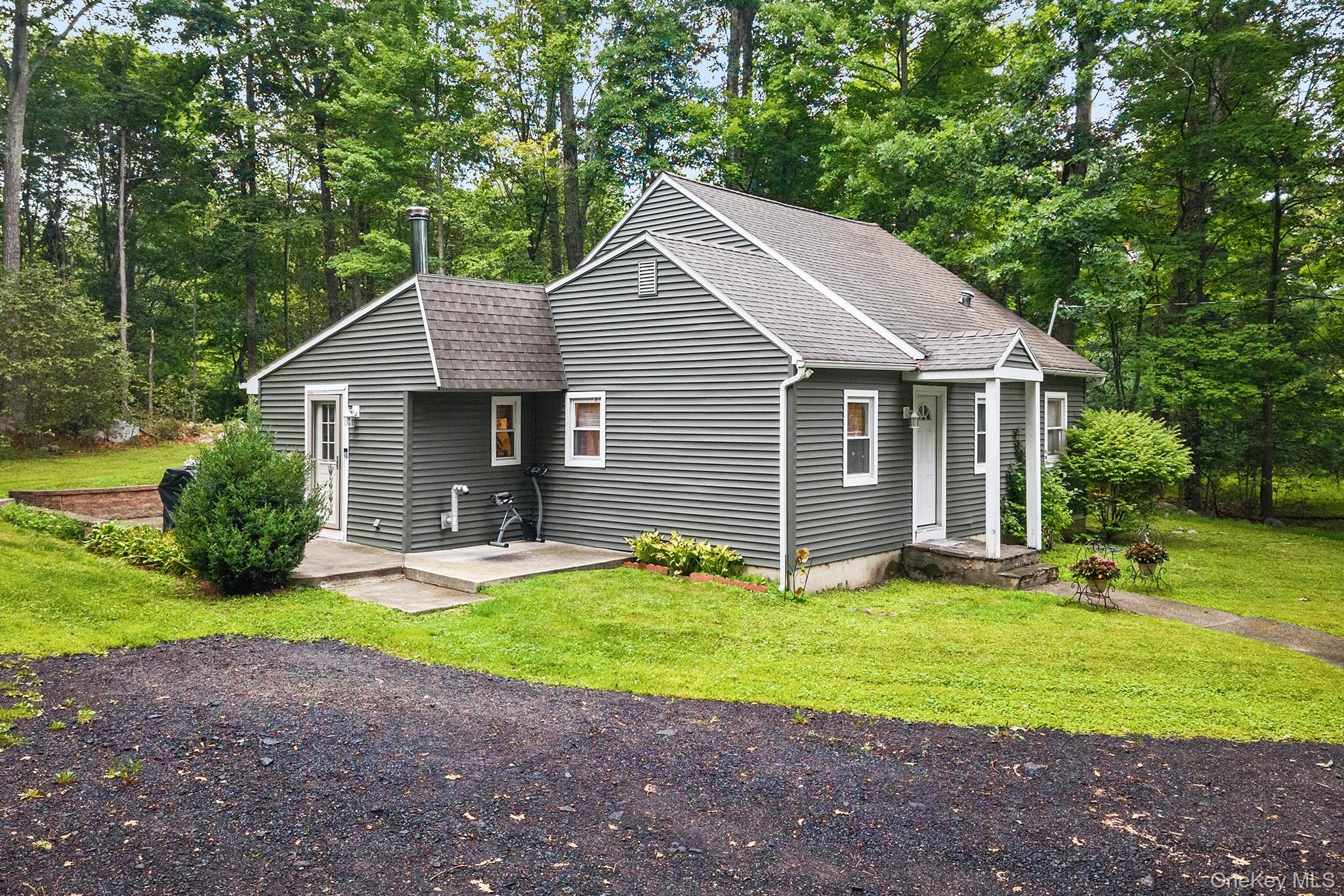 2nd image of 30 Forest Glen Rd, Shawangunk, NY 12566 | MLS# 1036806