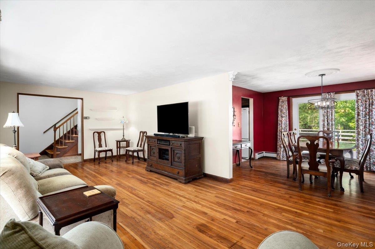 5th image of 9 Laurel Rd, Lewisboro, NY 10590 | MLS# 1036838