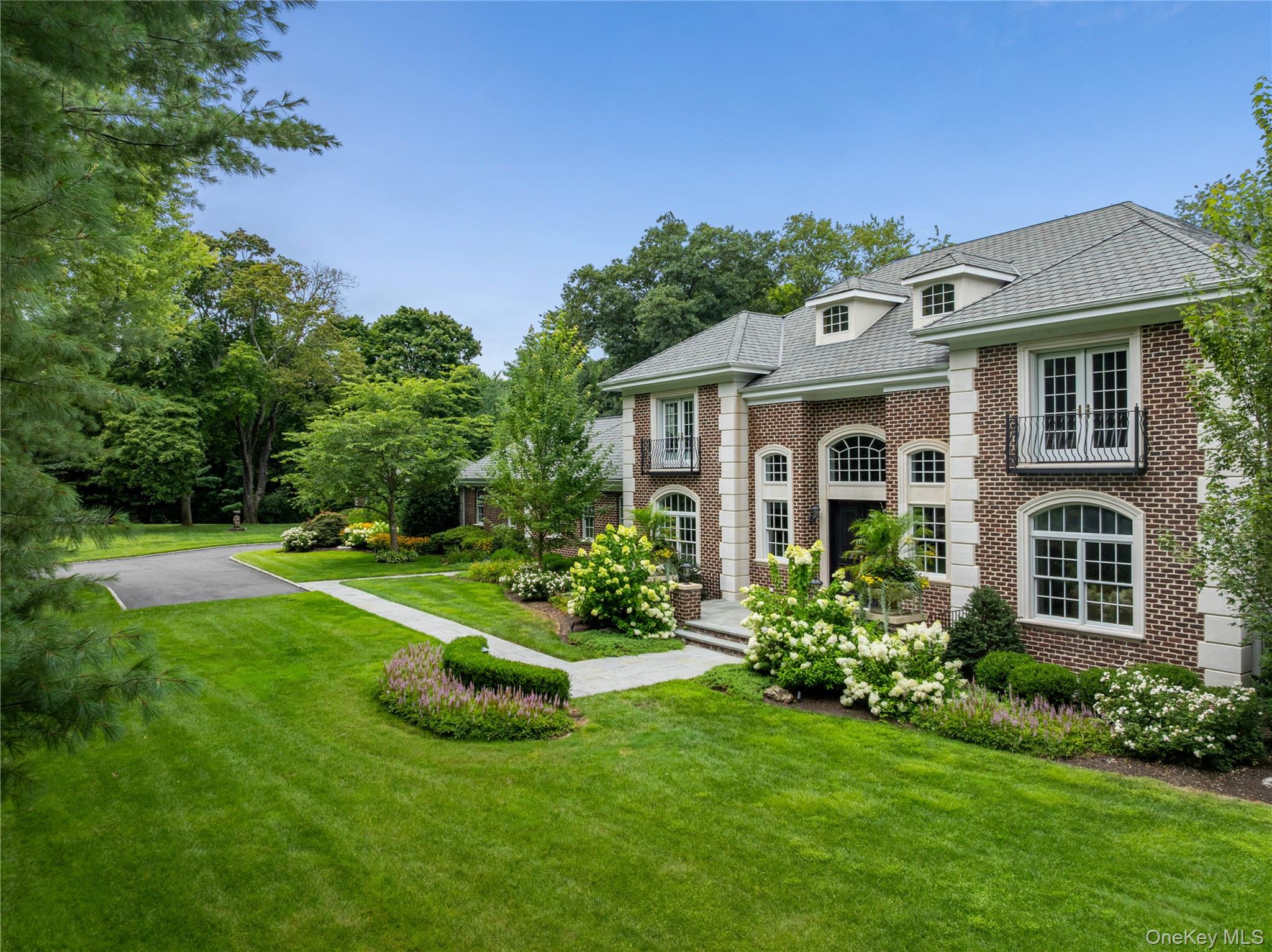 2nd image of 898 Chicken Valley Rd, Oyster Bay, NY 11560 | MLS# 1036864