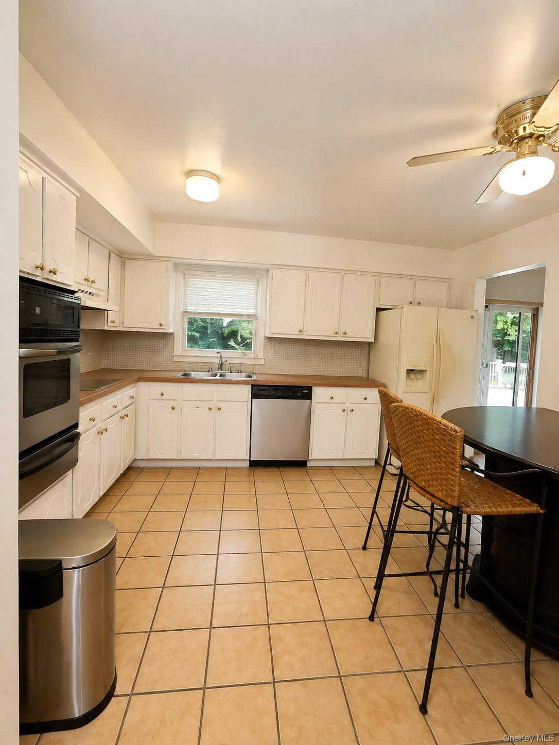 4th image of 14 Rock Dr, Clarkstown, NY 10989 | MLS# 1036868