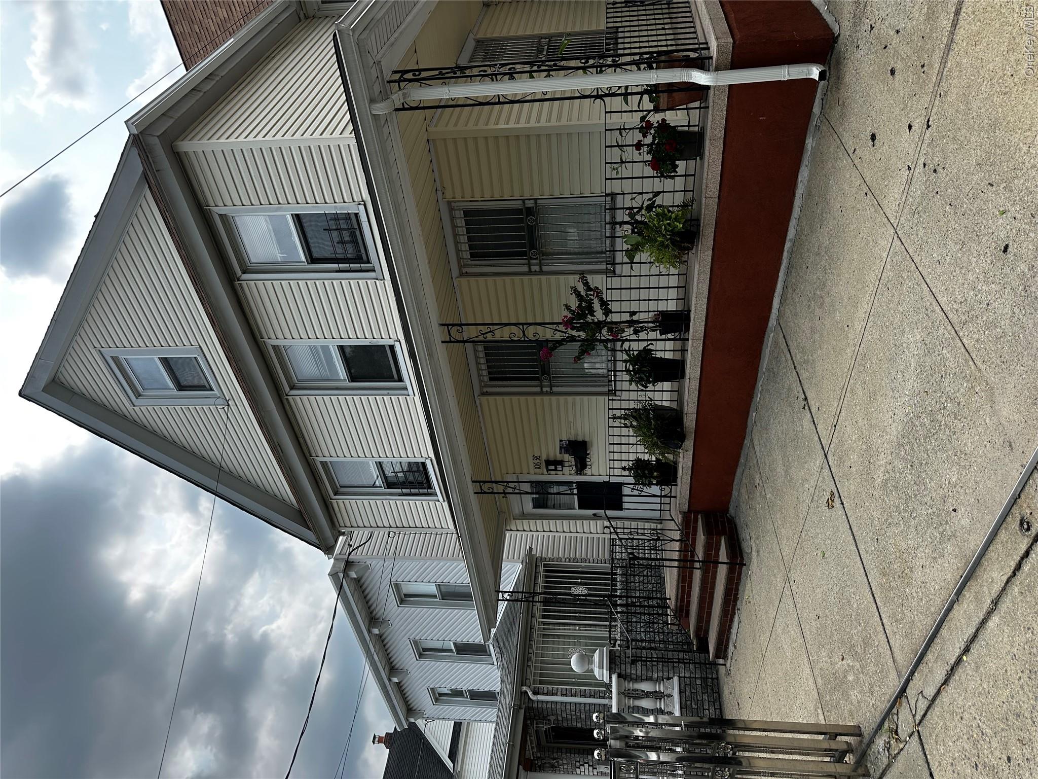 15th image of 10638 97th St, New York, NY 11417 | MLS# 1036876