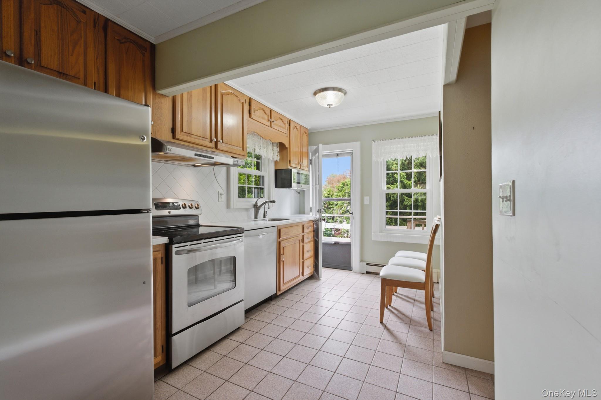 3rd image of 254 Sparkle Rd, Yorktown, NY 10598 | MLS# 1036895