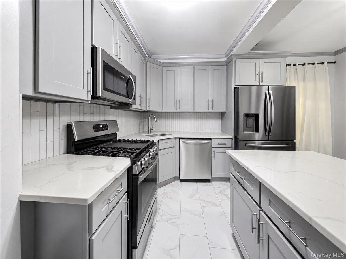 5th image of 320 E 59Th St, New York, NY 11203 | MLS# 1036918