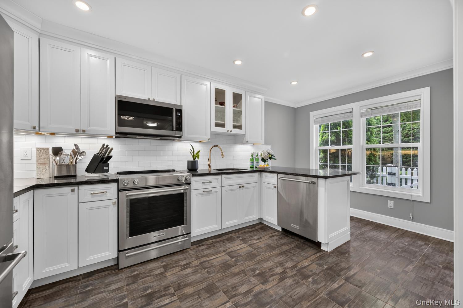 4th image of 108 Spring Rd, Huntington, NY 11743 | MLS# 1036948
