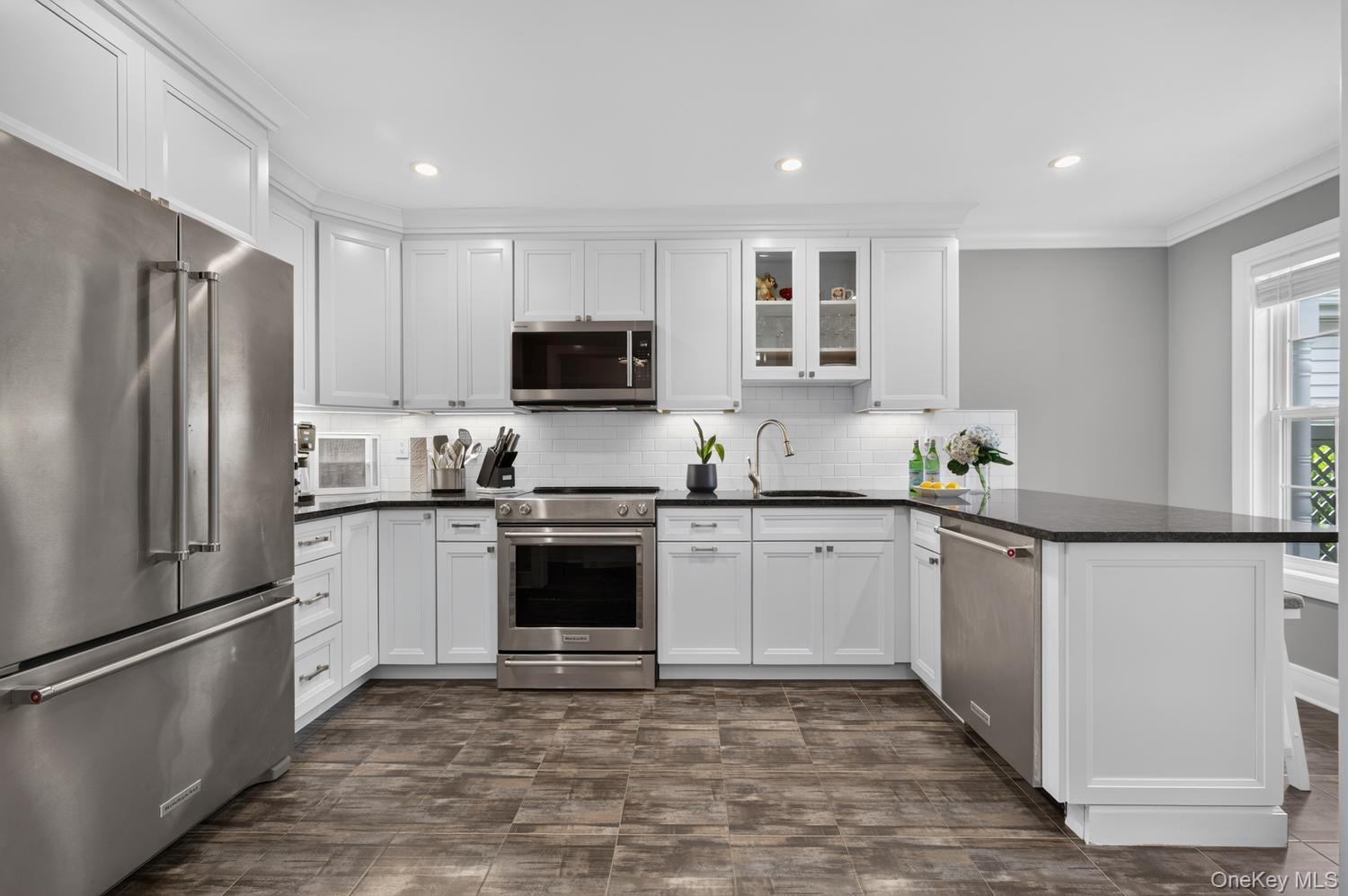 5th image of 108 Spring Rd, Huntington, NY 11743 | MLS# 1036948