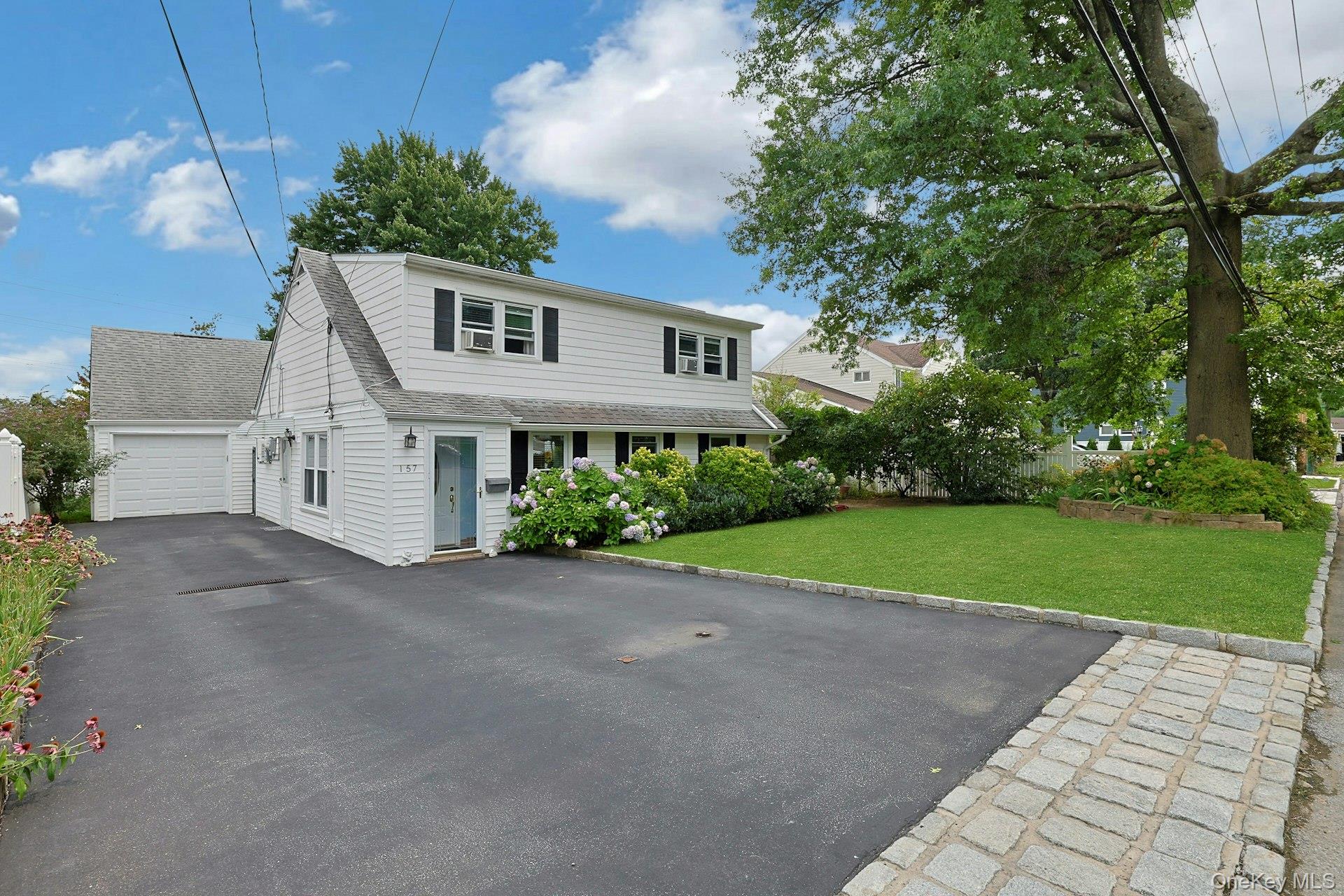 2nd image of 157 Whitman Road, Yonkers, NY 10710 | MLS# 1036989