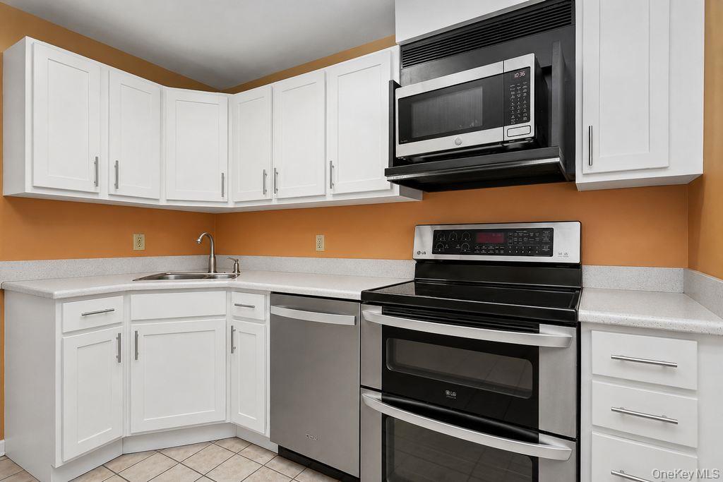 5th image of 137 Fields Ln, Peekskill, NY 10566 | MLS# 1037042