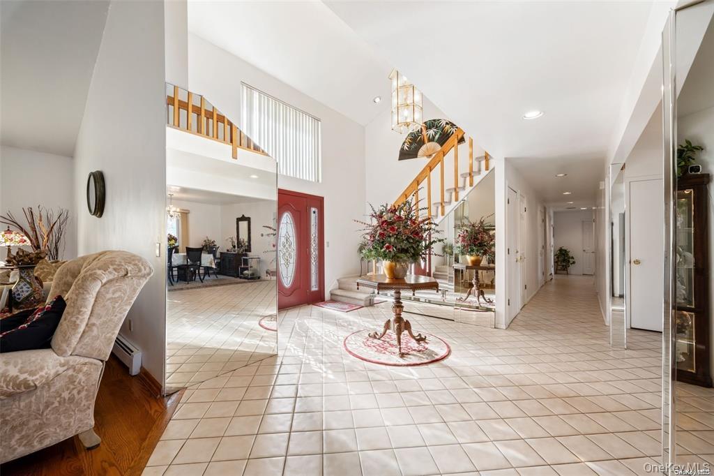 4th image of 4 Jester Ct, Huntington, NY 11746 | MLS# 1037053
