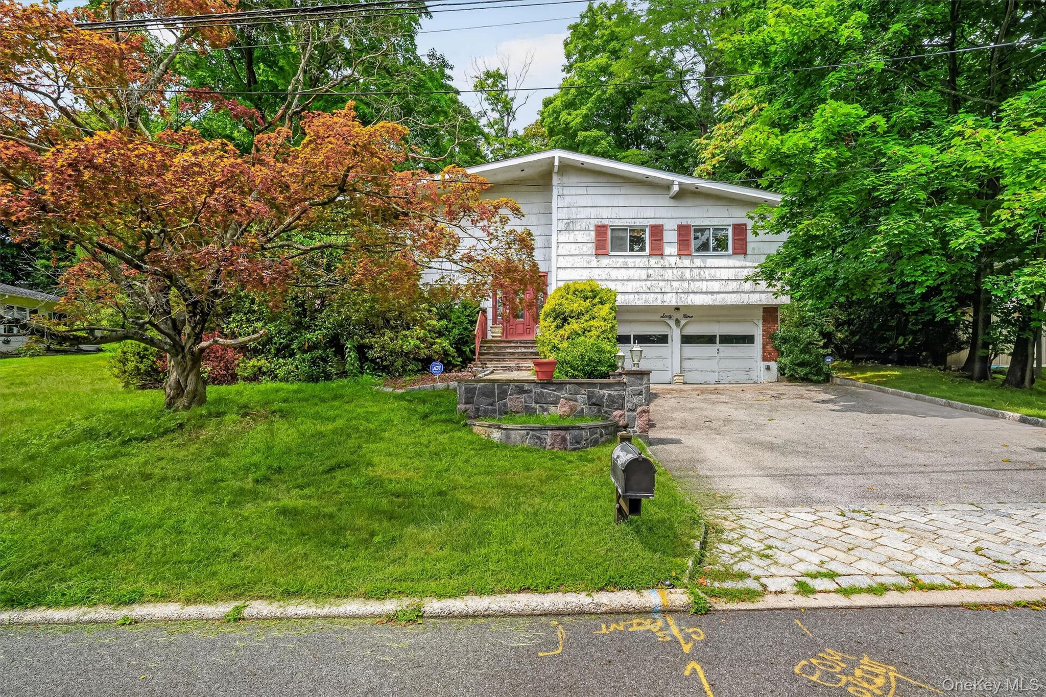 2nd image of 69 Stonewall Cir, Greenburgh, NY 10607 | MLS# 1037074