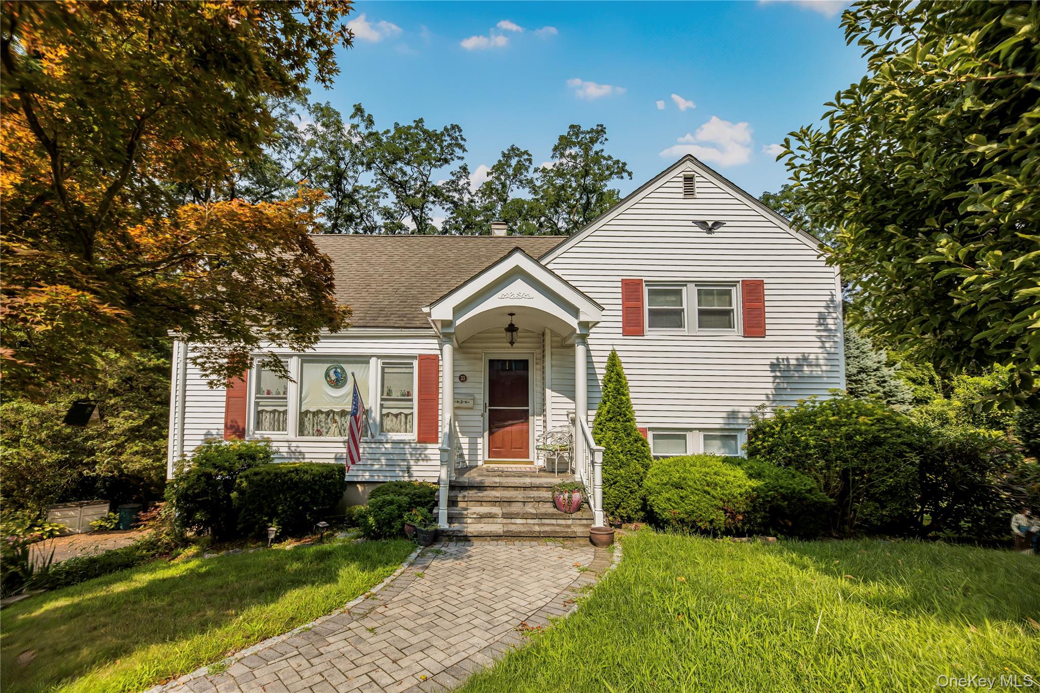 1st image of 33 Dexter Rd, Yonkers, NY 10710 | MLS# 1037079