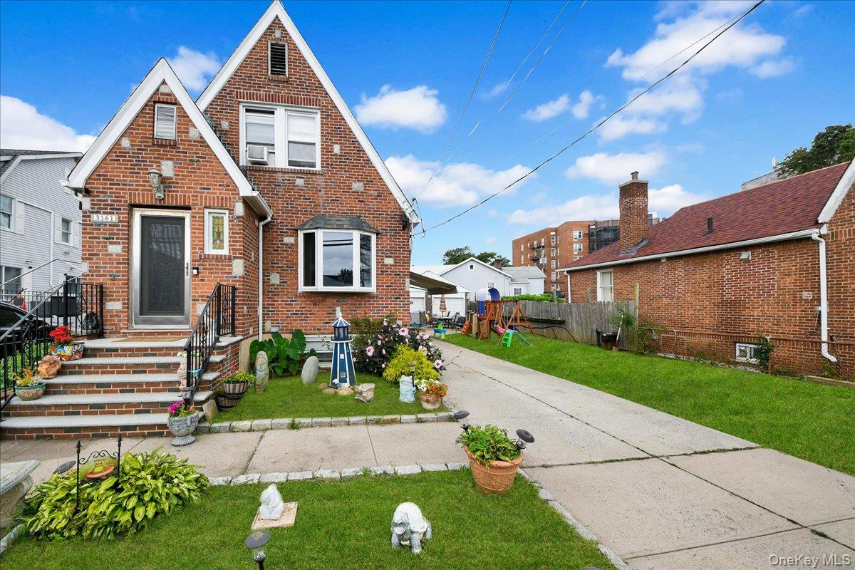 4th image of 3161 Wissman Ave, New York, NY 10465 | MLS# 1037106