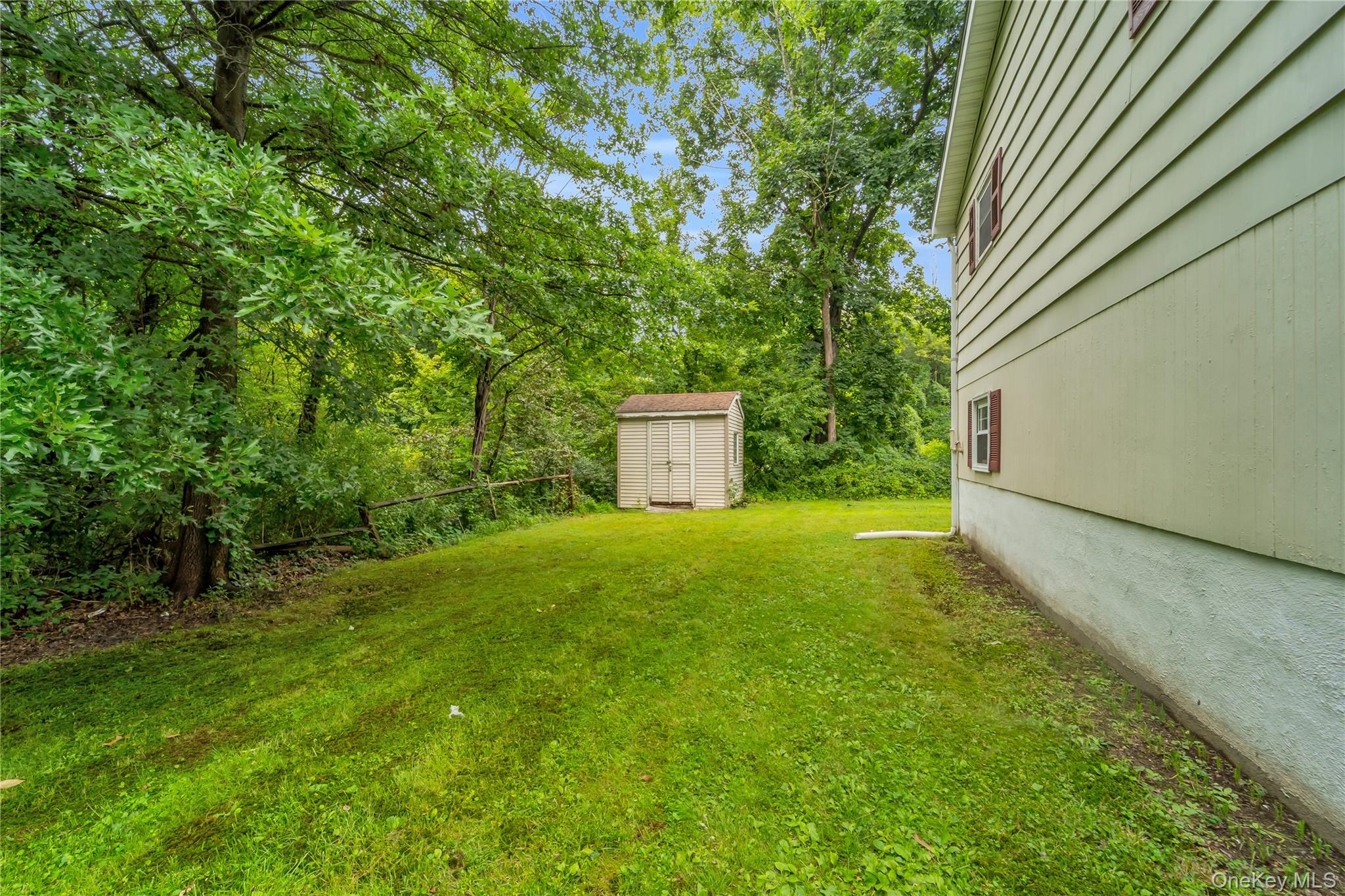 27th image of 124 Northmore Dr, Yorktown, NY 10598 | MLS# 1037160