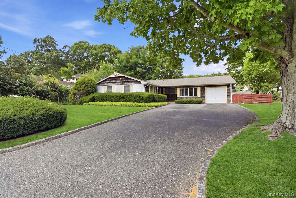 2nd image of 6 Budenos Dr, Islip, NY 11782 | MLS# 1037177