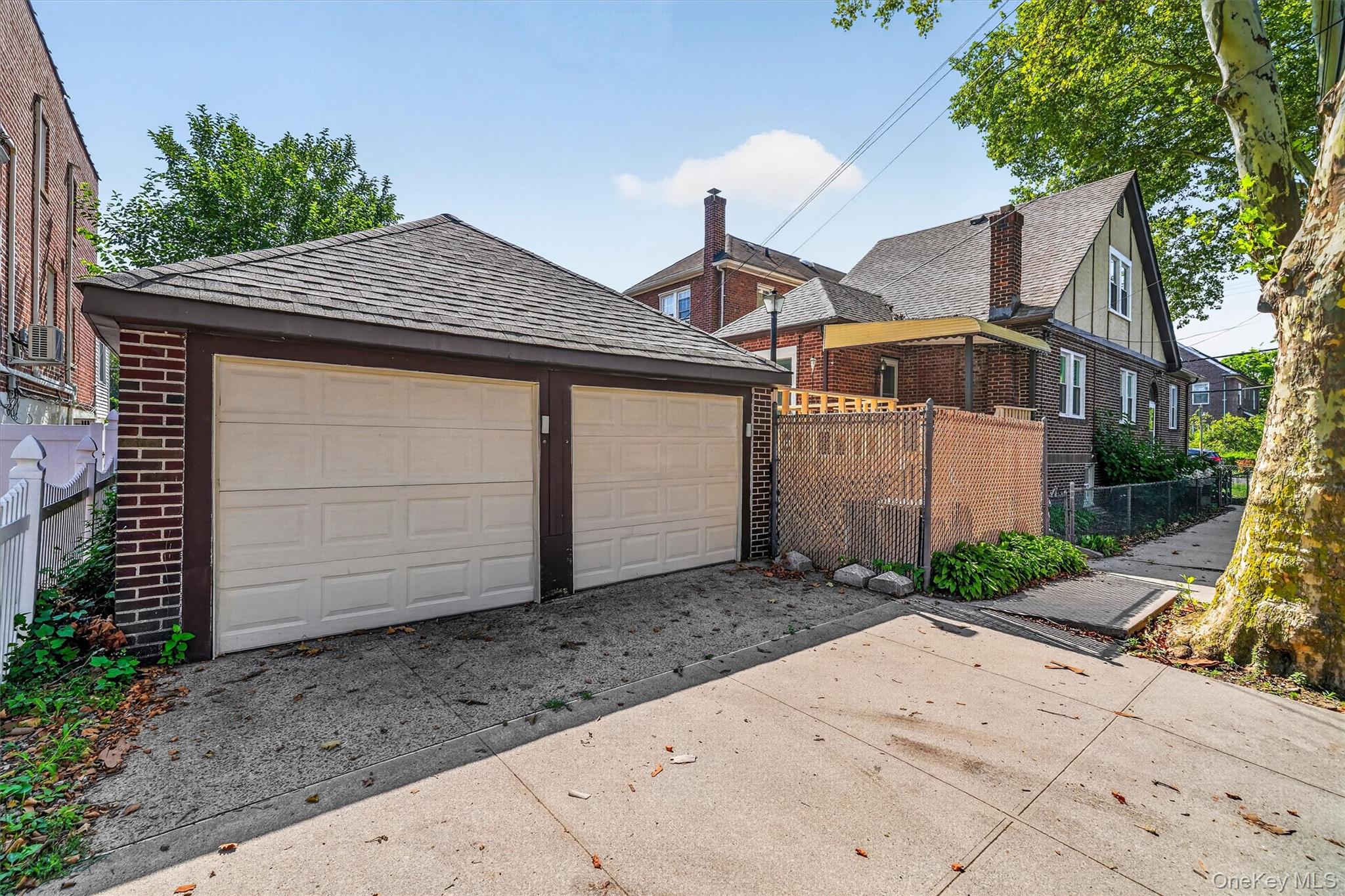 3rd image of 2400 Morgan Ave, New York, NY 10469 | MLS# 1037243