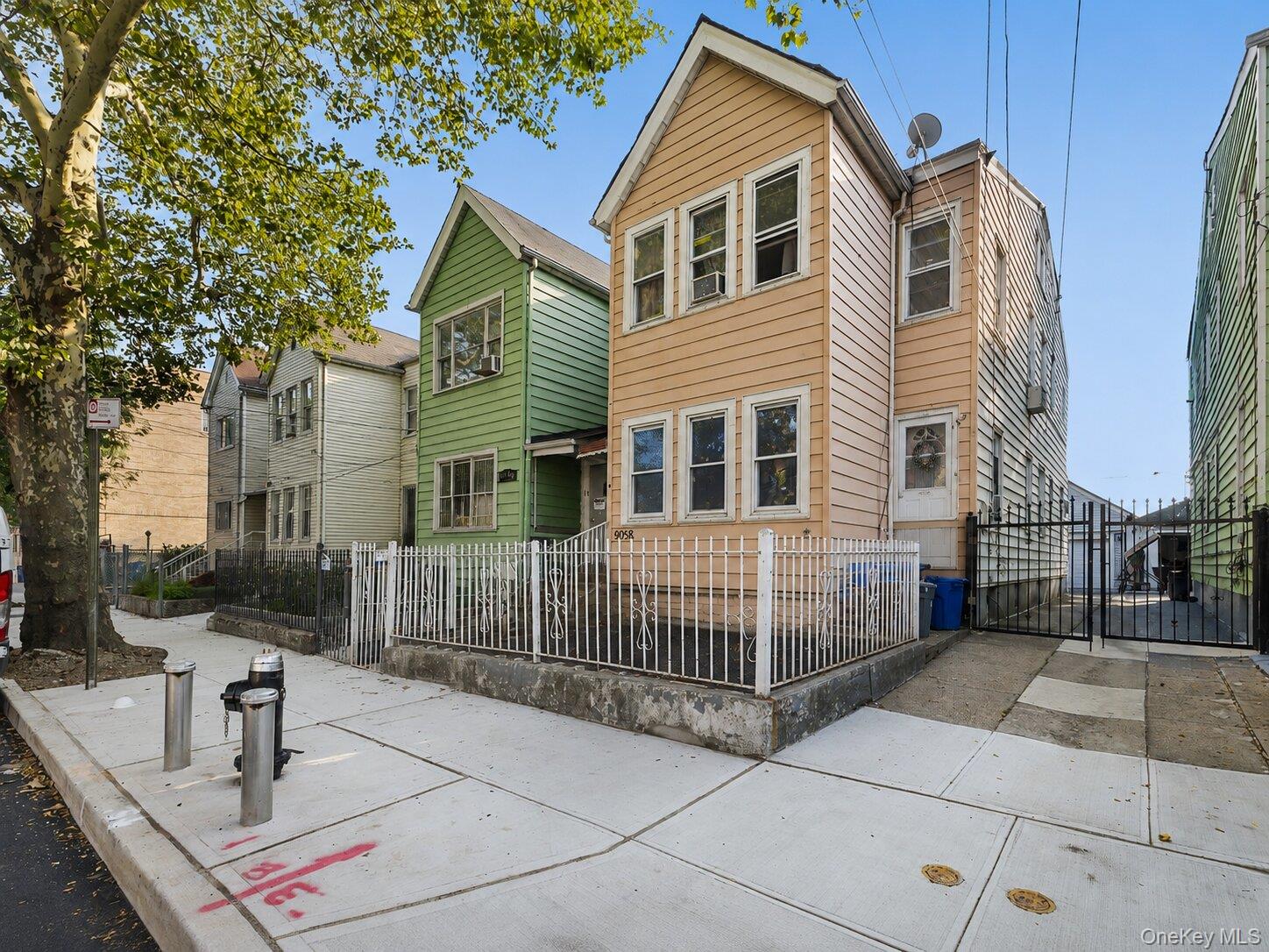 1st image of 90 58 180th St, New York, NY 11432 | MLS# 1037250
