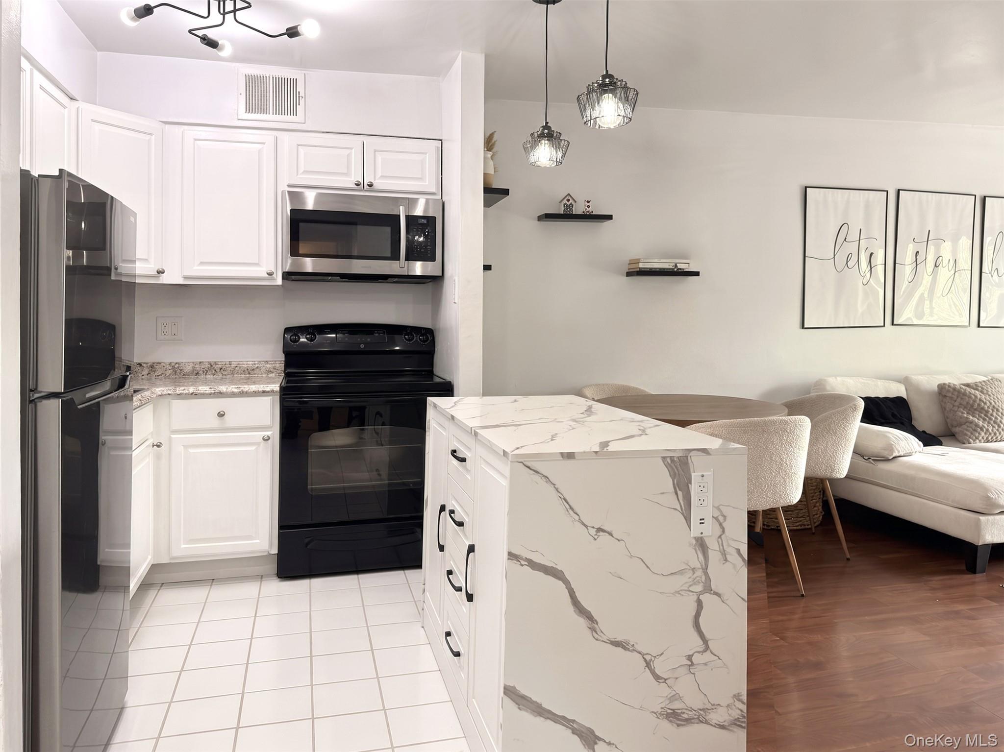 2nd image of 115 Dehaven Dr #205, Yonkers, NY 10703 | MLS# 1037263