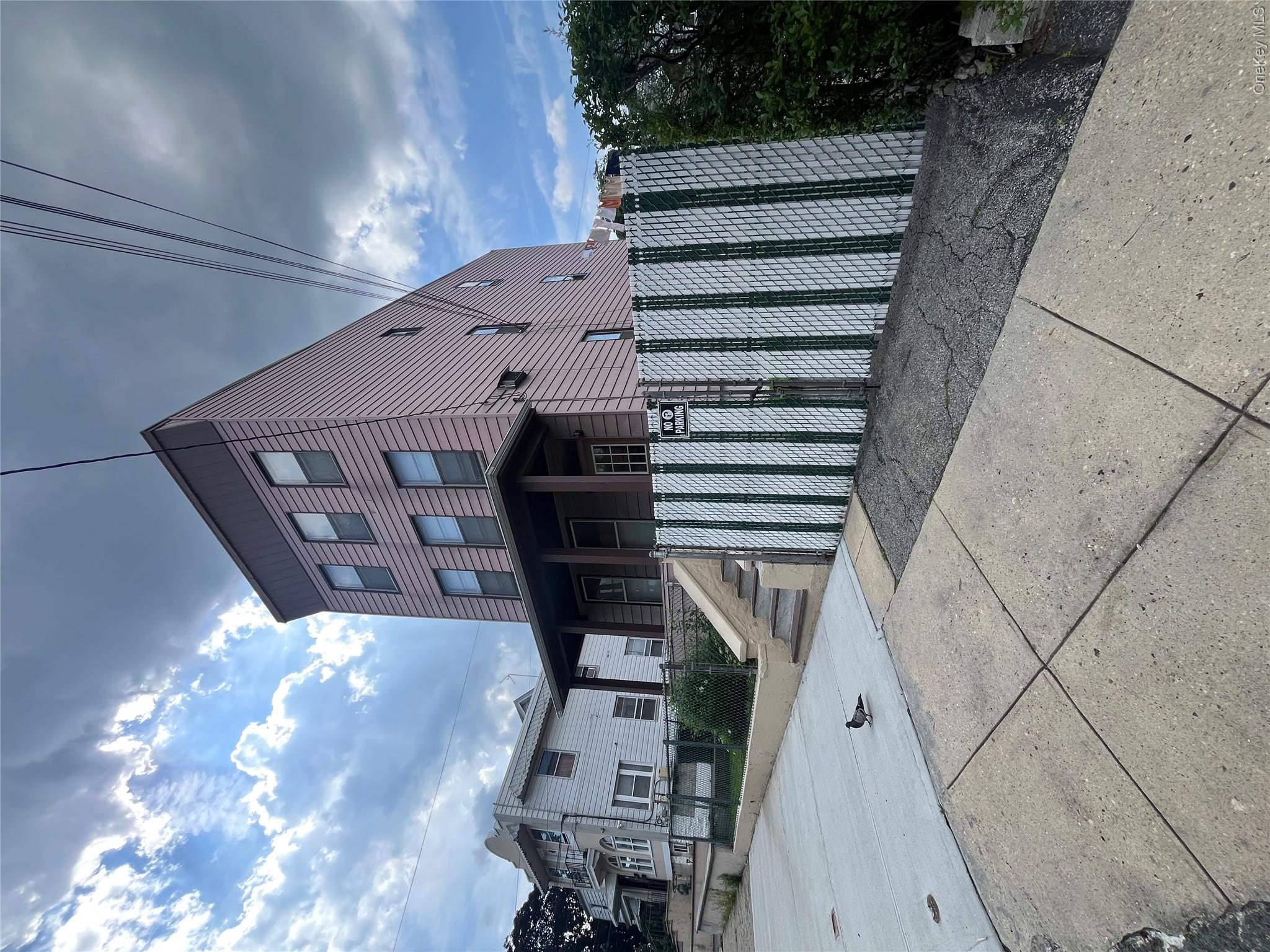 3rd image of 63 Crescent Pl, Yonkers, NY 10704 | MLS# 1037271
