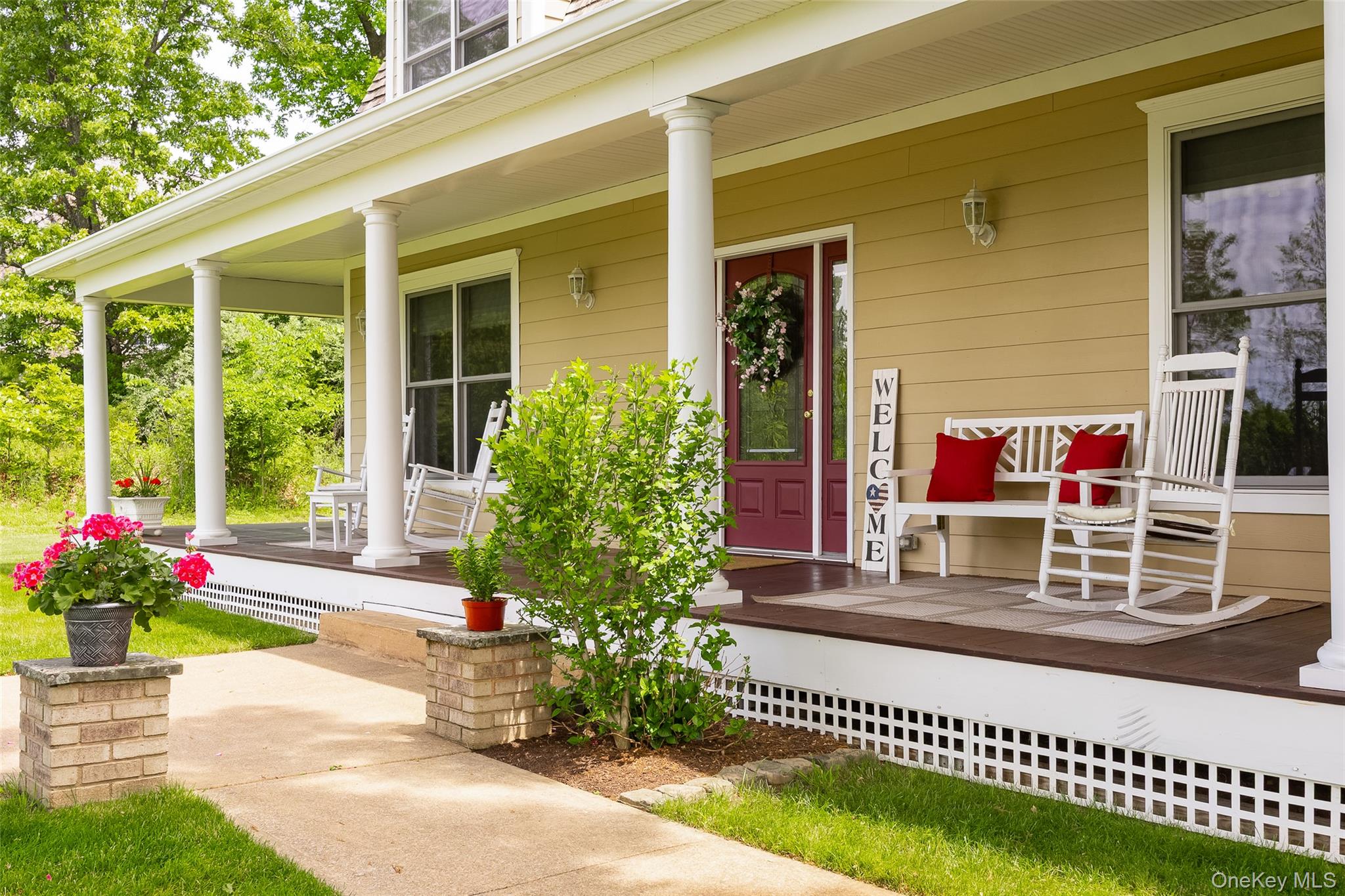 2nd image of 12 Nichris Ln, Hyde Park, NY 12580 | MLS# 1037356
