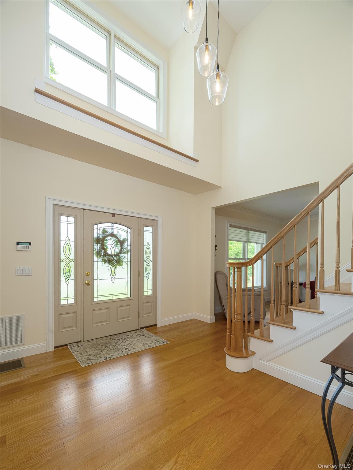 4th image of 12 Nichris Ln, Hyde Park, NY 12580 | MLS# 1037356