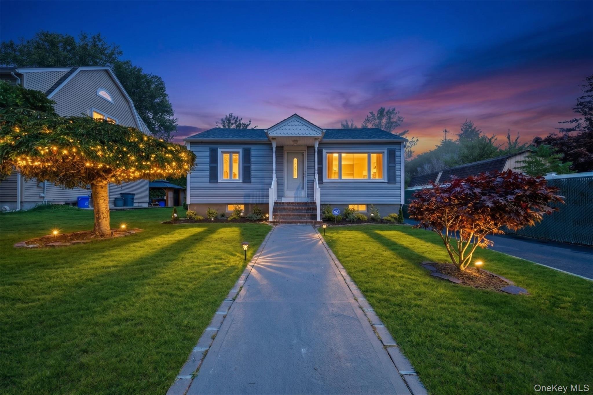 1st image of 21 Independence Ave, Babylon, NY 11702 | MLS# 1037366