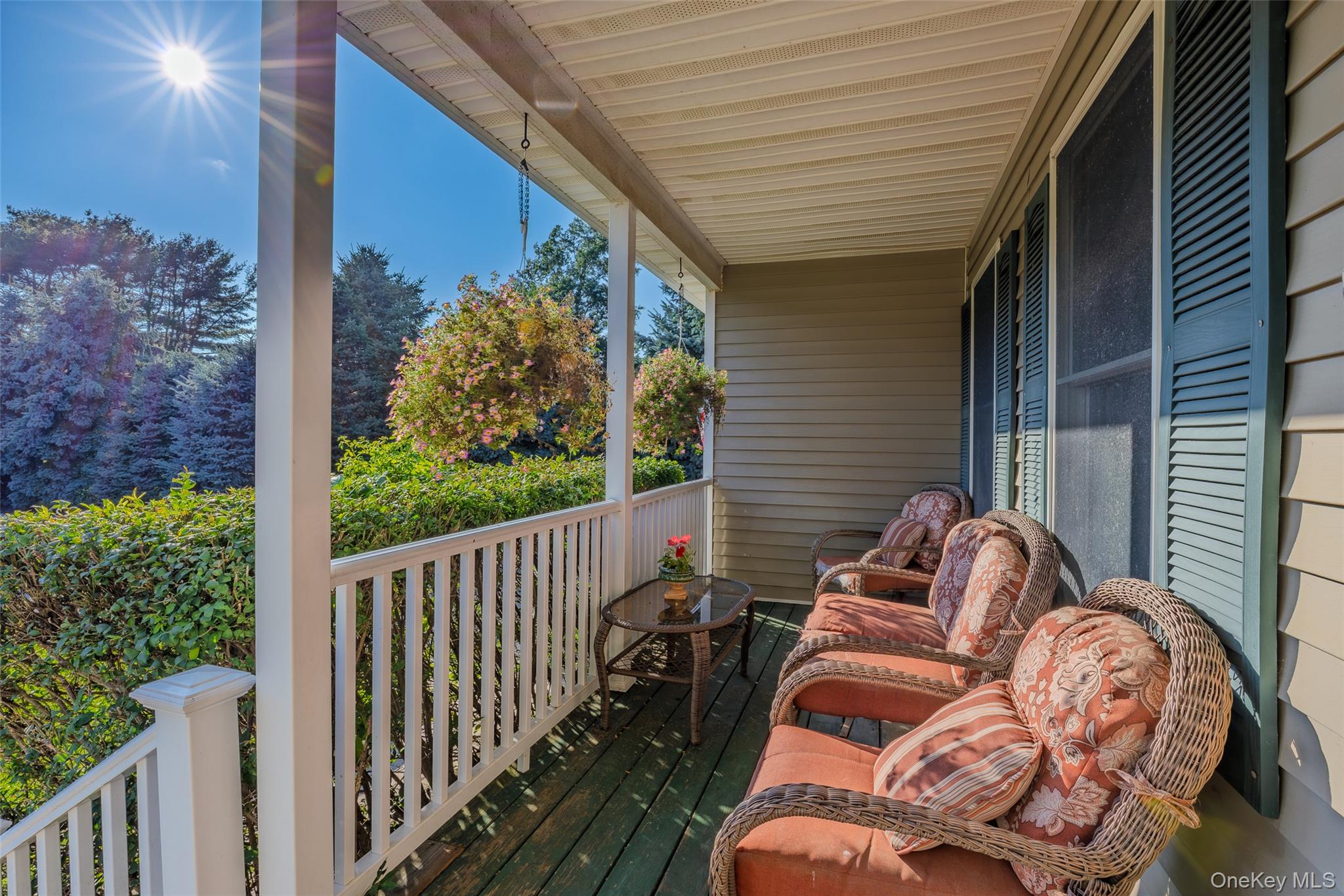 4th image of 2200 Aldrich Ln, Southold, NY 11948 | MLS# 1037377