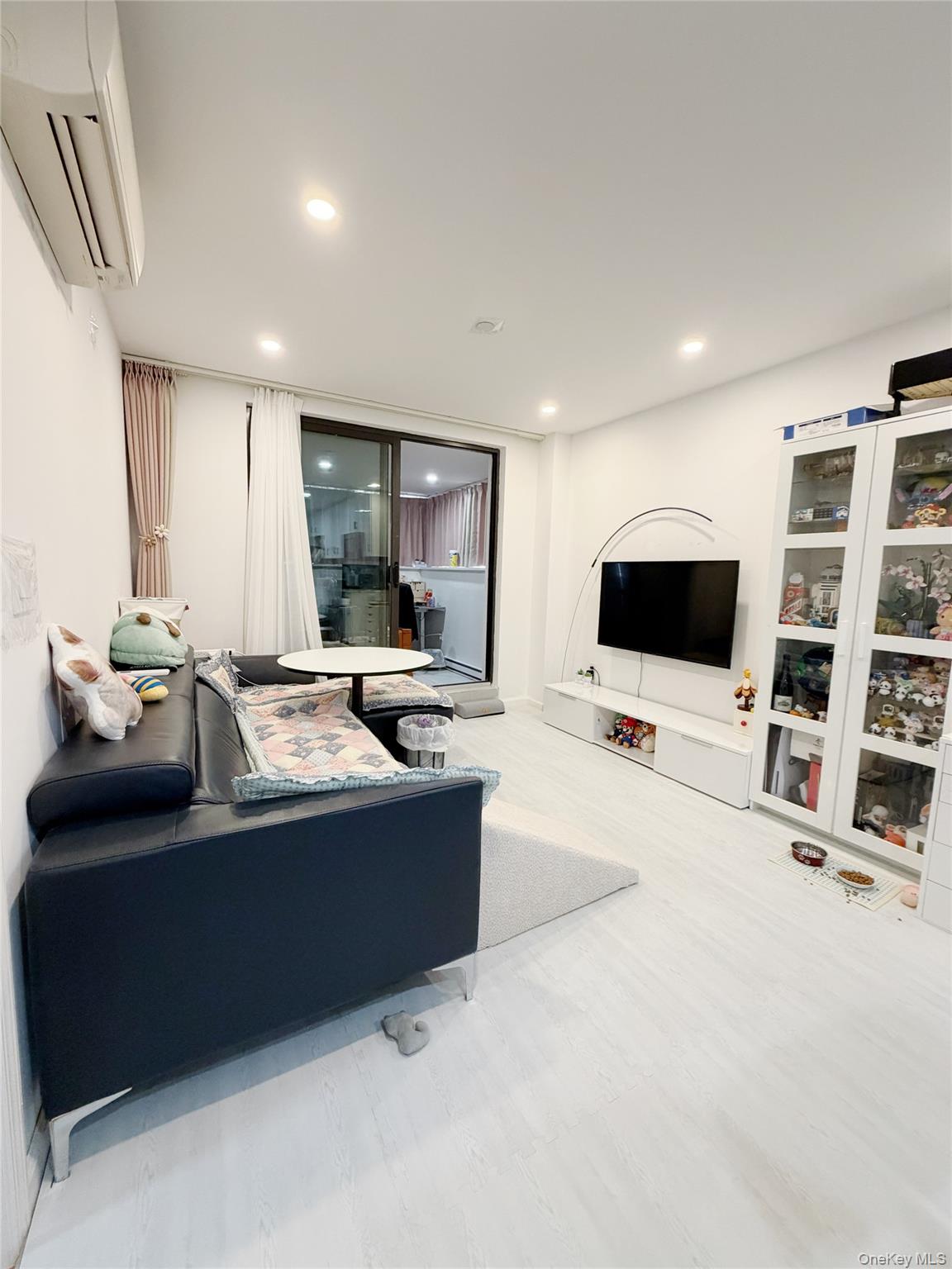 2nd image of 14610 35th Ave #2D, New York, NY 11354 | MLS# 1037401