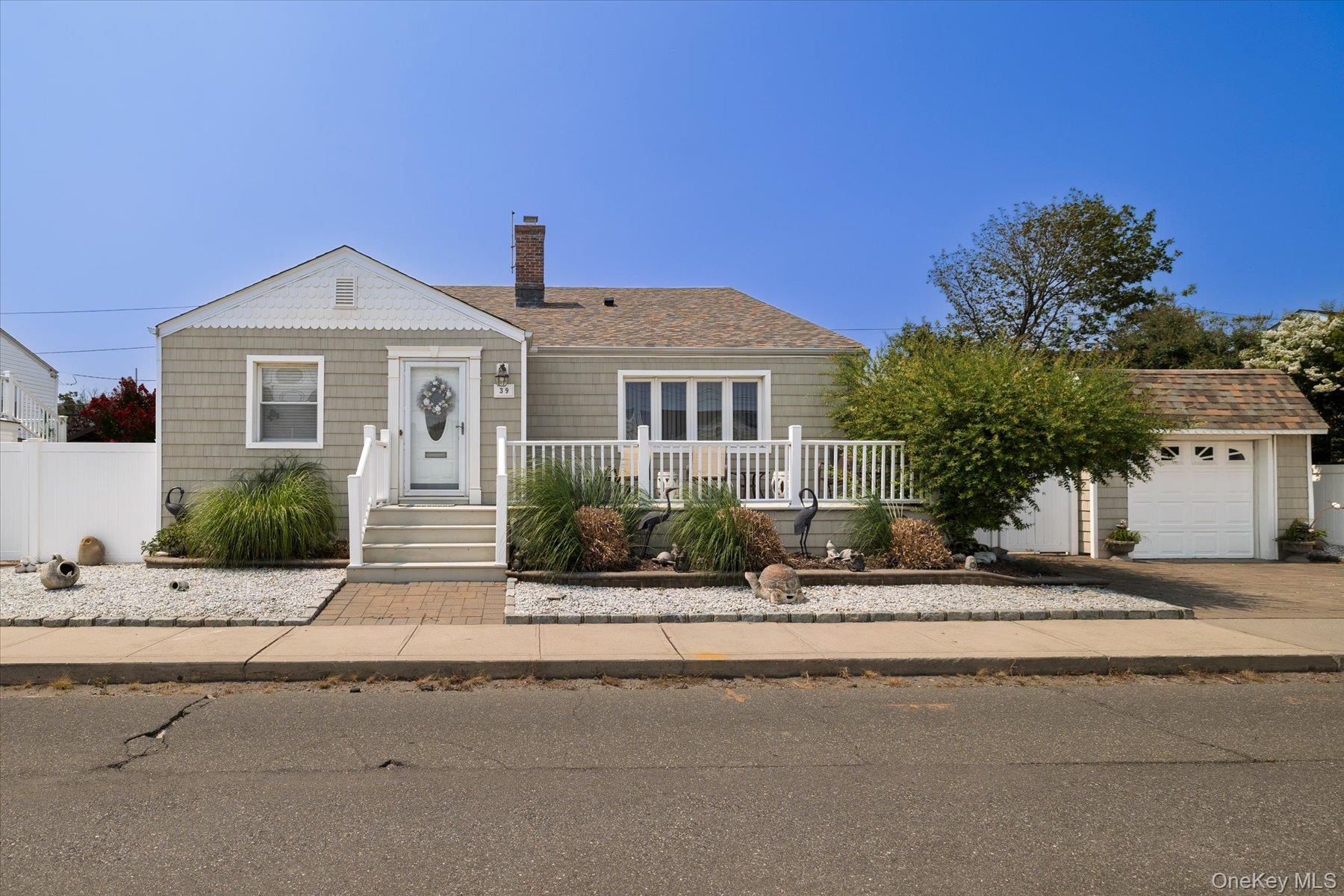 1st image of 39 Vinton St, Long Beach, NY 11561 | MLS# 1037461