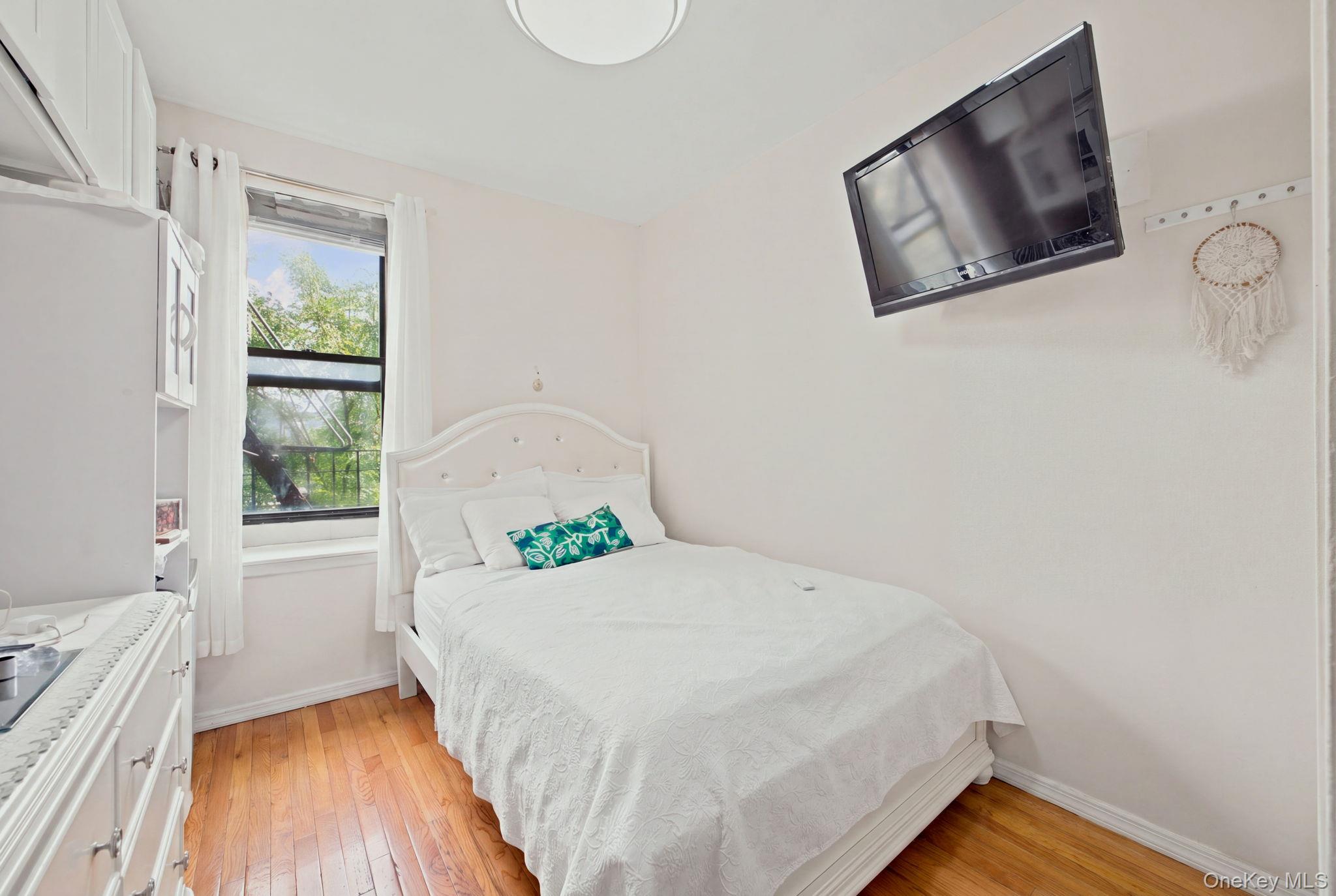 5th image of 350 S 4Th St, New York, NY 11211