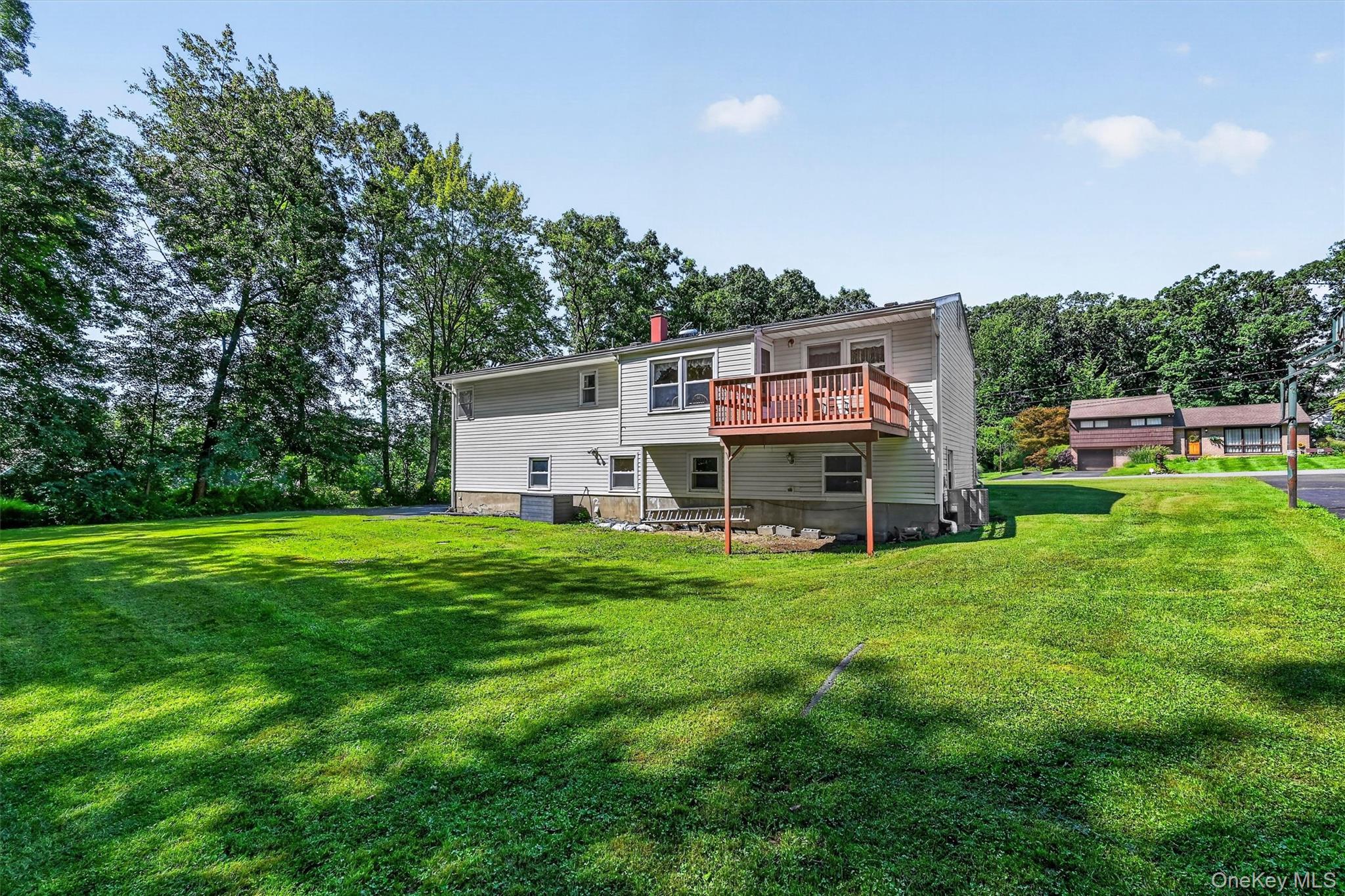41st image of 24 Meadow St, Newburgh (town), NY 12550 | MLS# 1037473