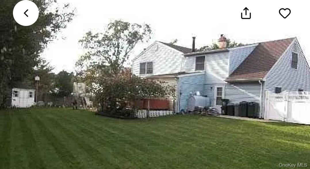 5th image of 5 Norway Pine Dr, Brookhaven, NY 11763 | MLS# 1037490