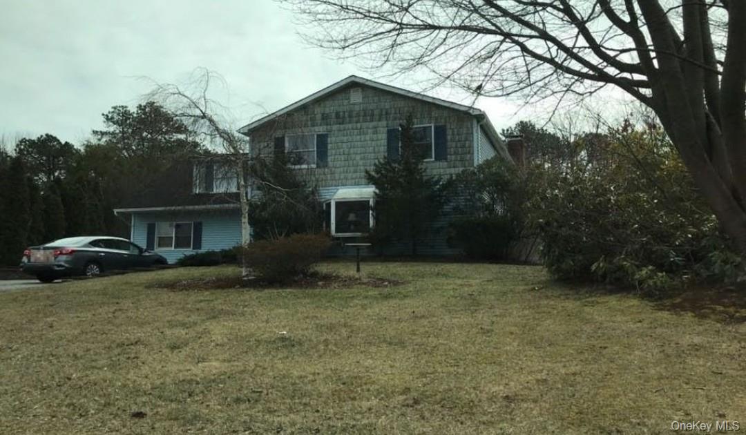 2nd image of 5 Norway Pine Dr, Brookhaven, NY 11763 | MLS# 1037490