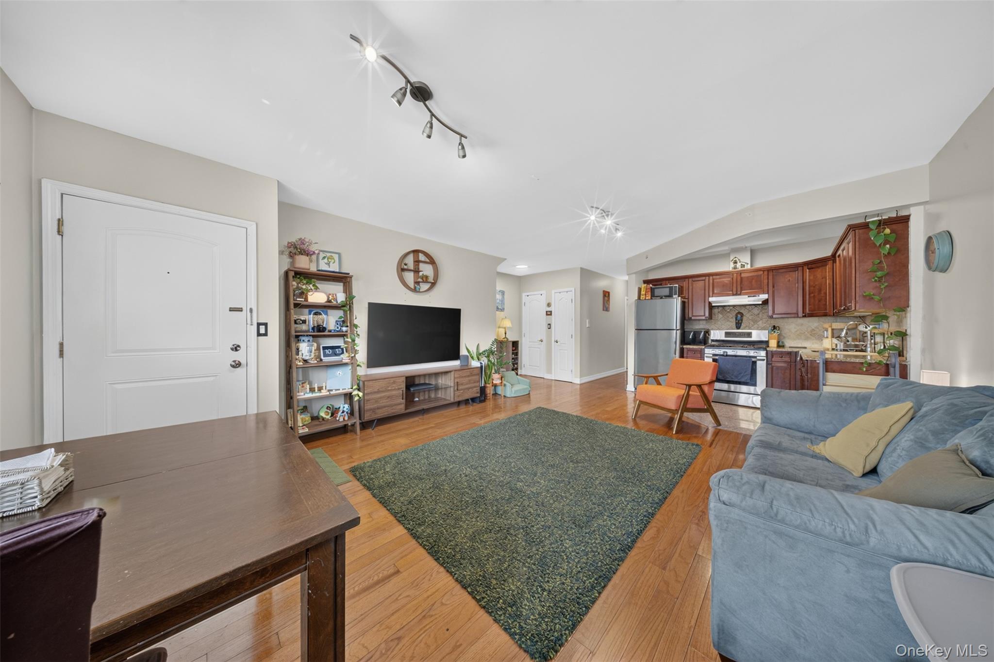 2nd image of 61 49 Grand Ave, New York, NY 11378 | MLS# 1037493