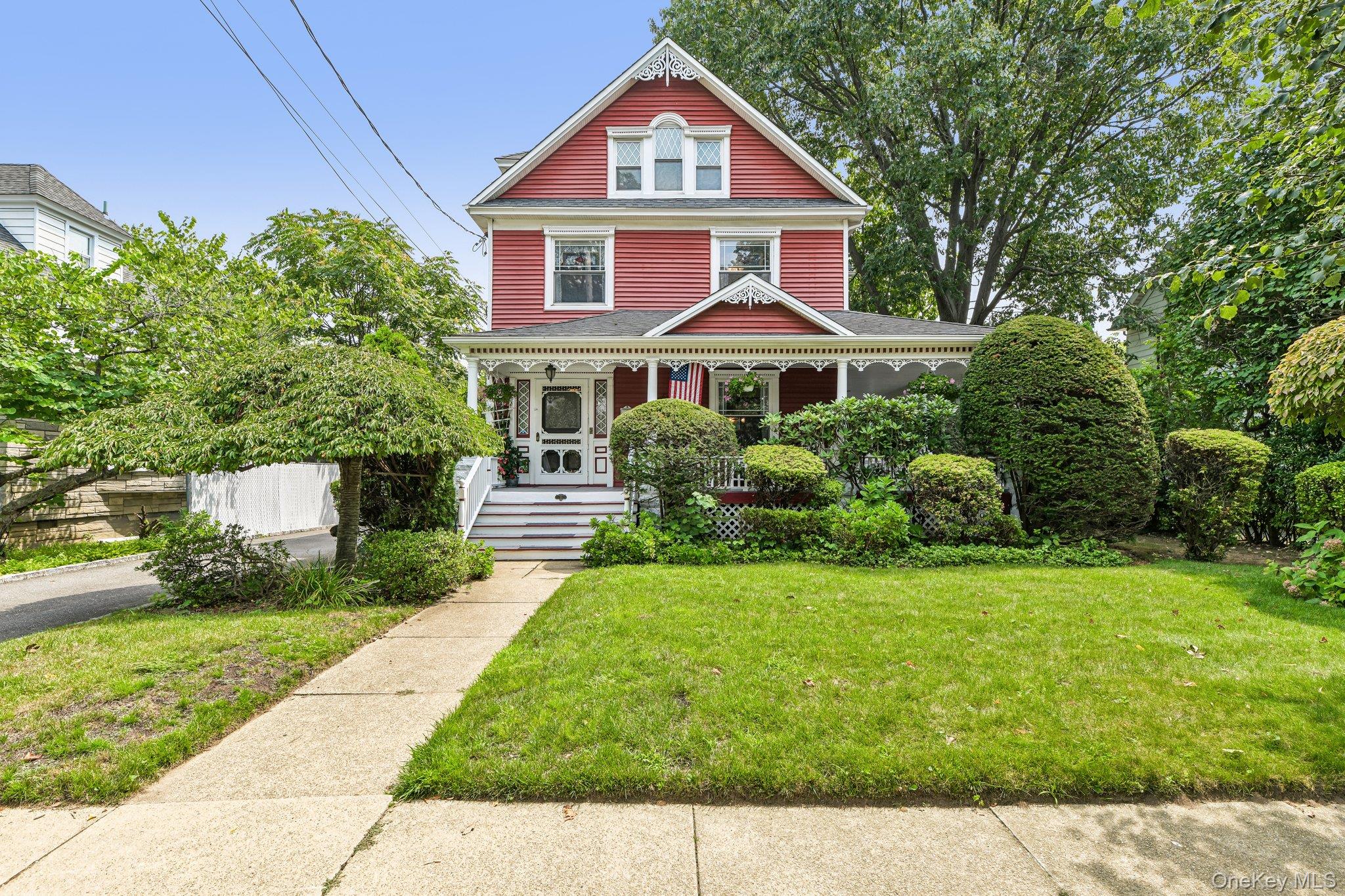 2nd image of 35 Lee Ave, Hempstead, NY 11570 | MLS# 1037496