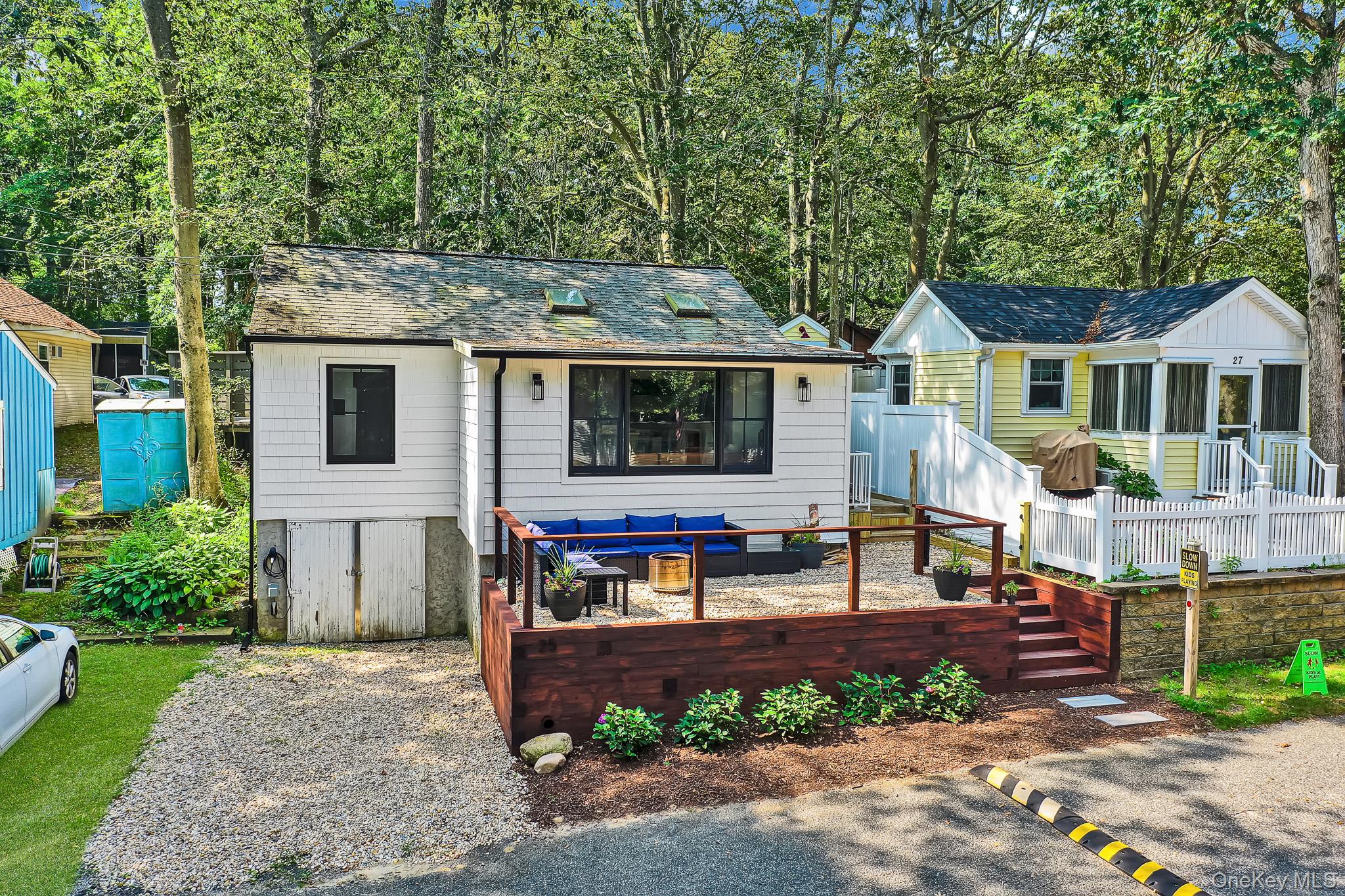 4th image of 25 Cottage Rd, Riverhead, NY 11933 | MLS# 1037498