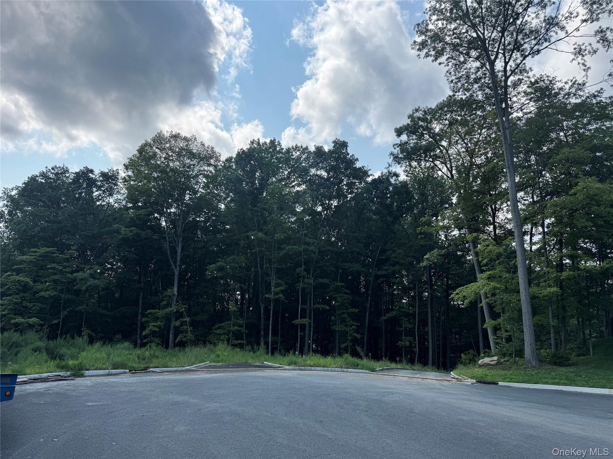 2nd image of 12 East Ln, North Castle, NY 10504 | MLS# 1037511