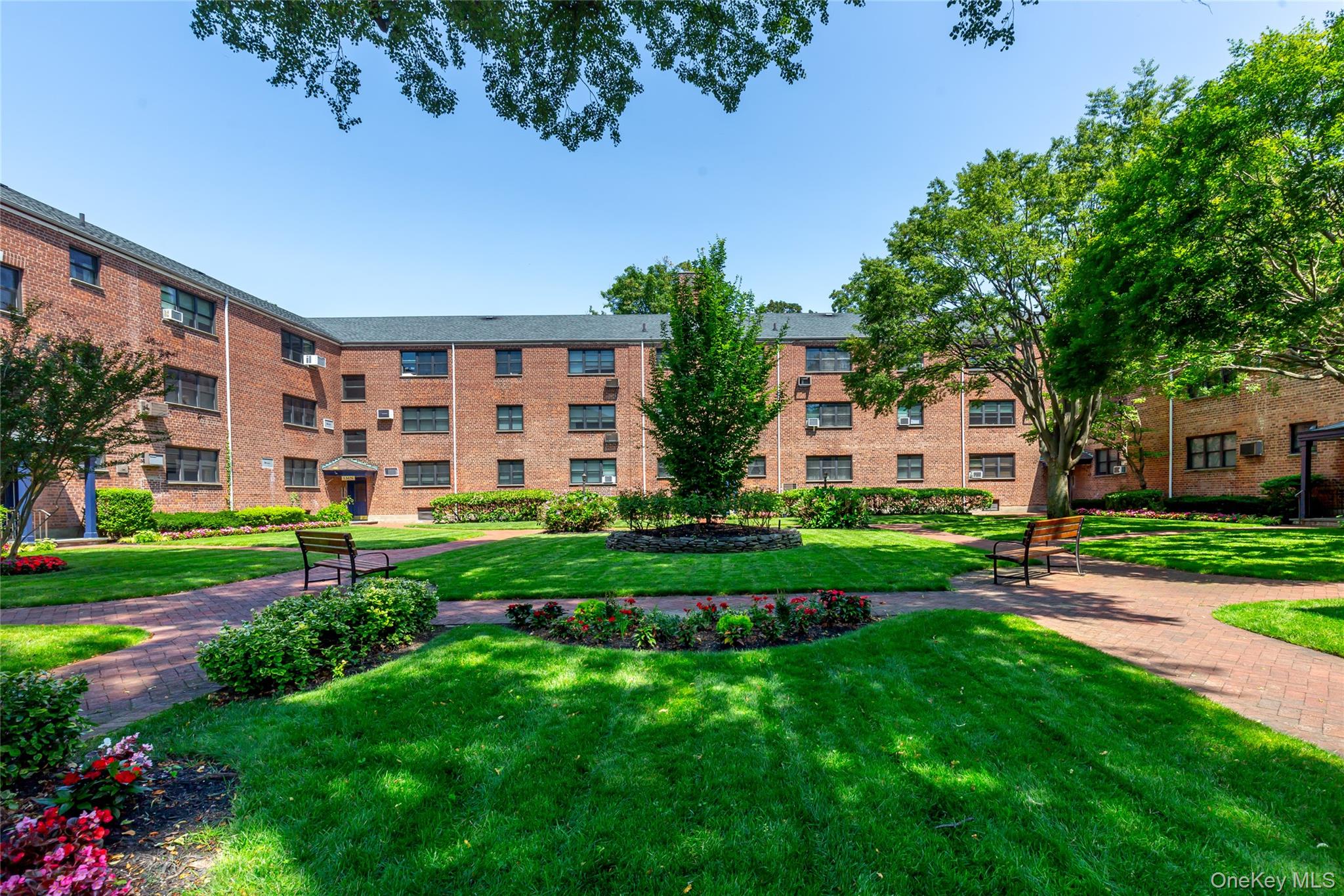 1st image of 15 Beach Rd #3-A, North Hempstead, NY 11023 | MLS# 1037544