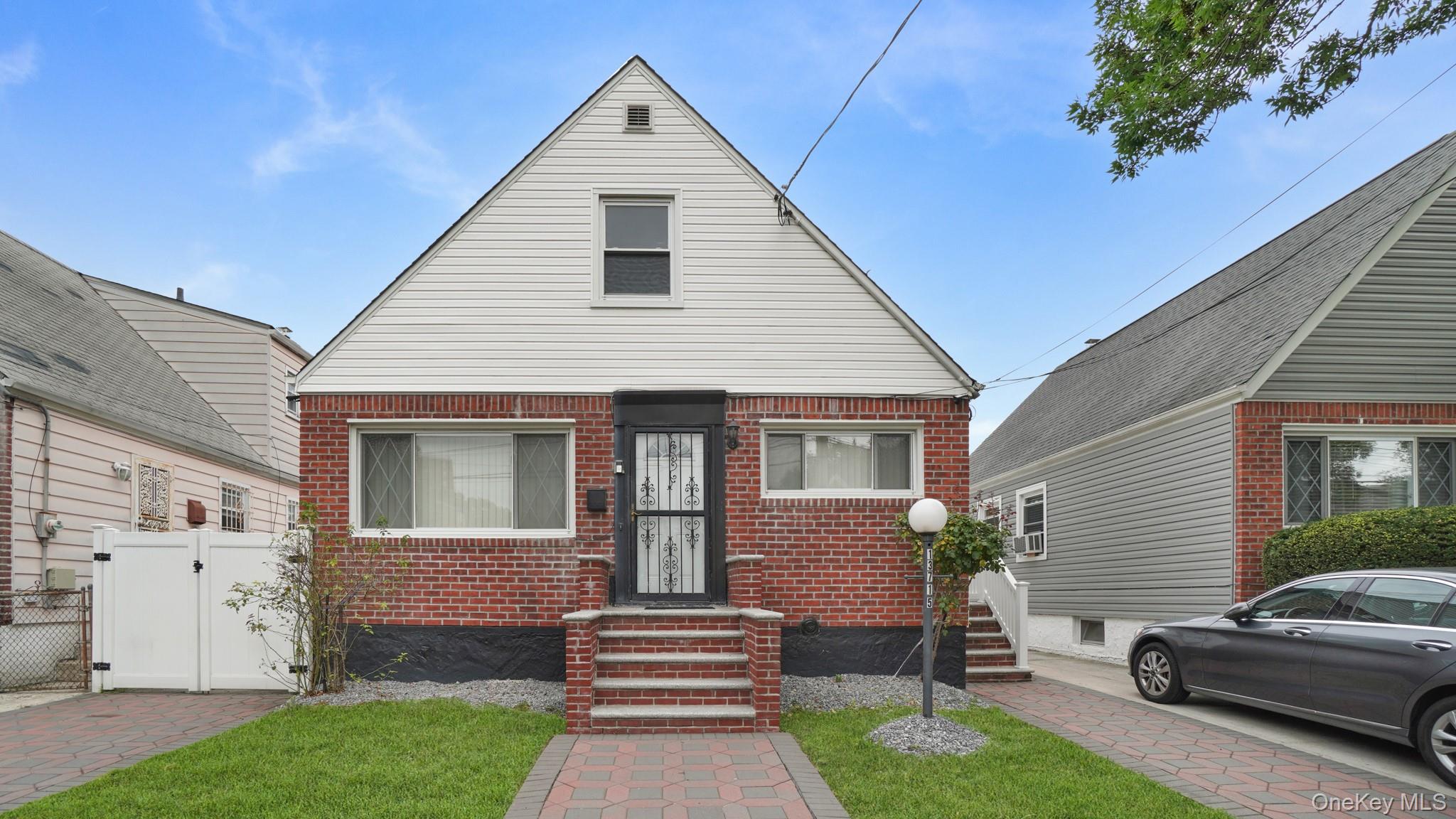 1st image of 13715 170th St, New York, NY 11434 | MLS# 1037553
