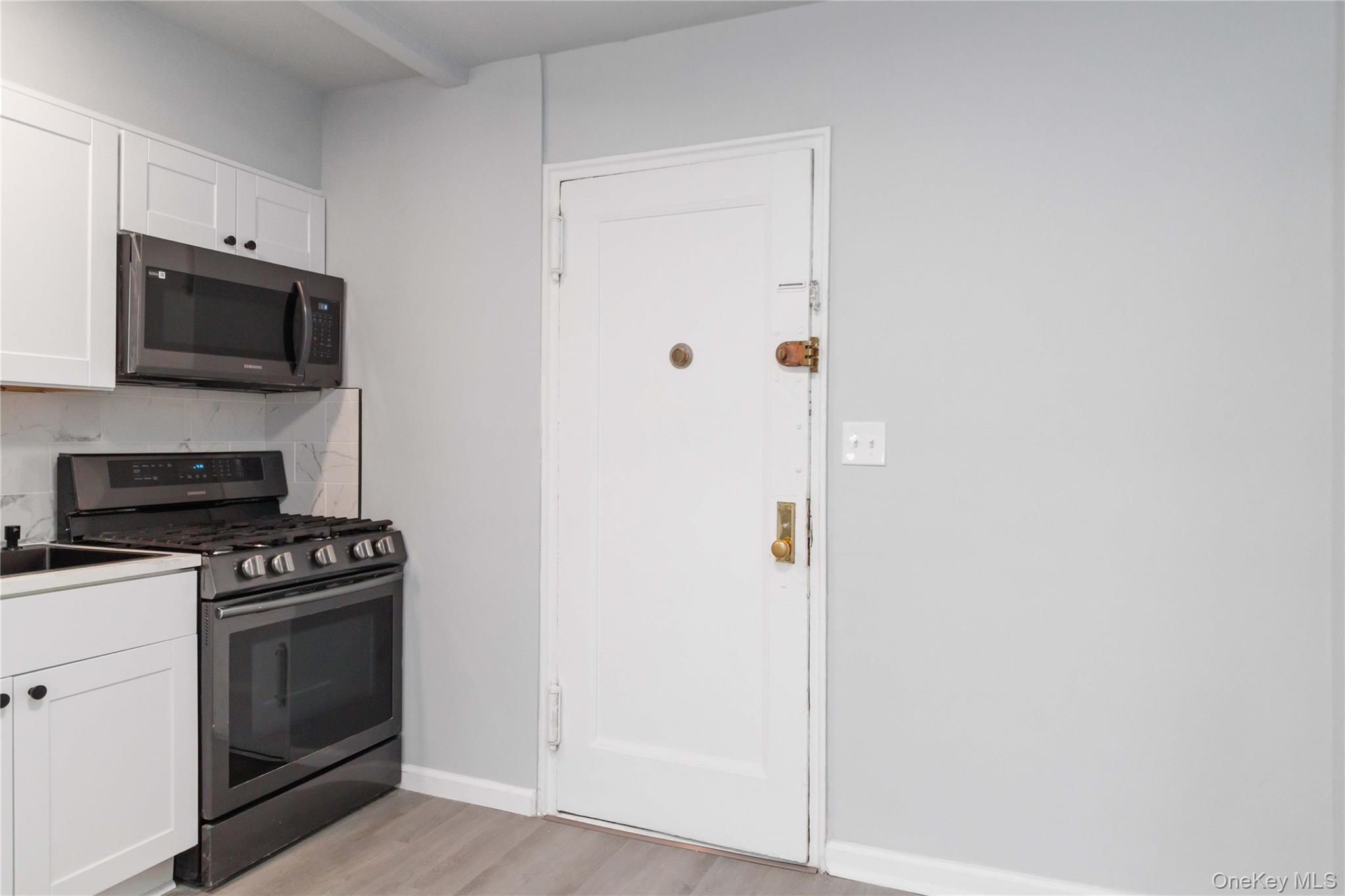 4th image of 37-56 87Th St, New York, NY 11372