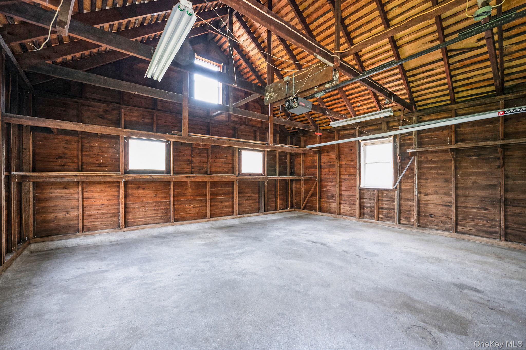31st image of 41 Prospect Pl, Riverhead, NY 11901 | MLS# 1037571