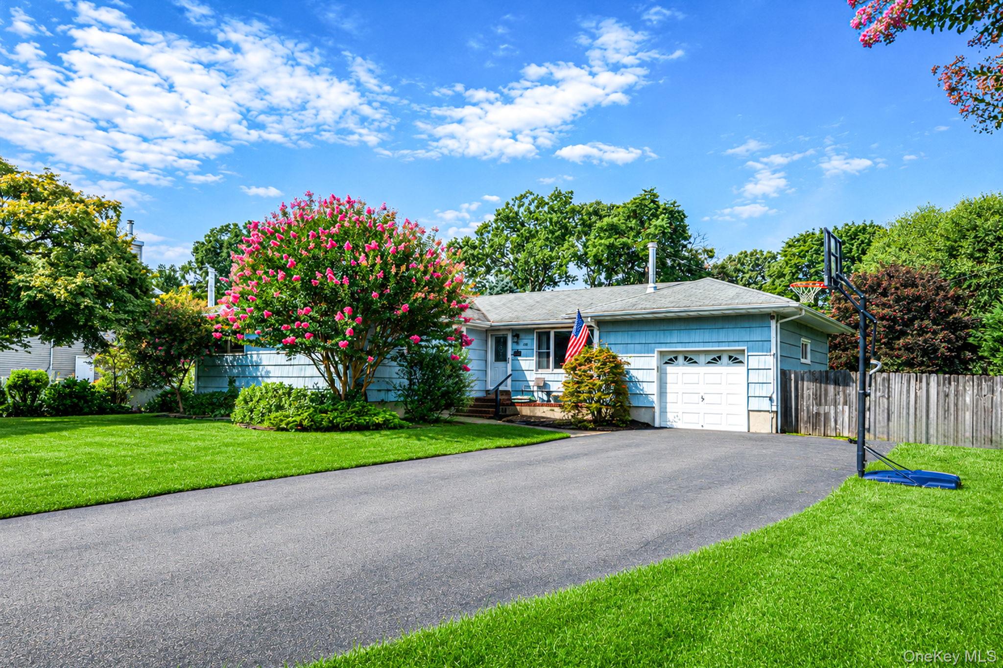 1st image of 248 6th Ave, Smithtown, NY 11780 | MLS# 1037603