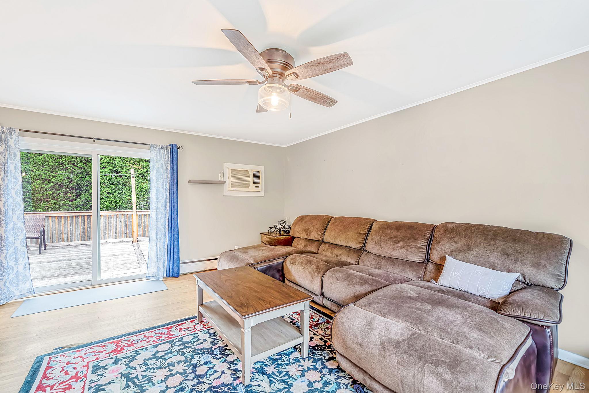 5th image of 248 6Th Ave, Smithtown, NY 11780 | MLS# 1037603