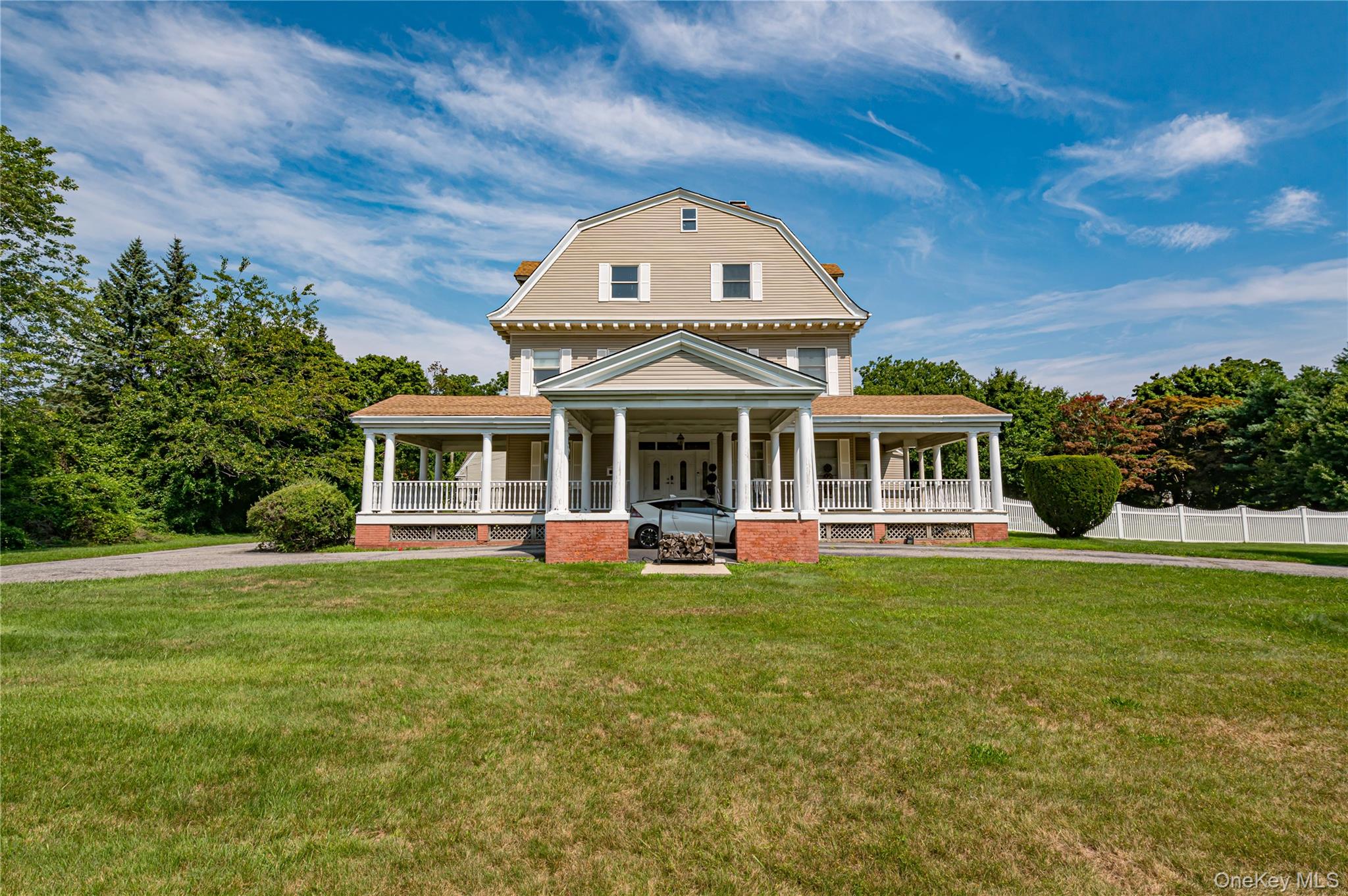3rd image of 45 S Penataquit Ave, Islip, NY 11706 | MLS# 1037620