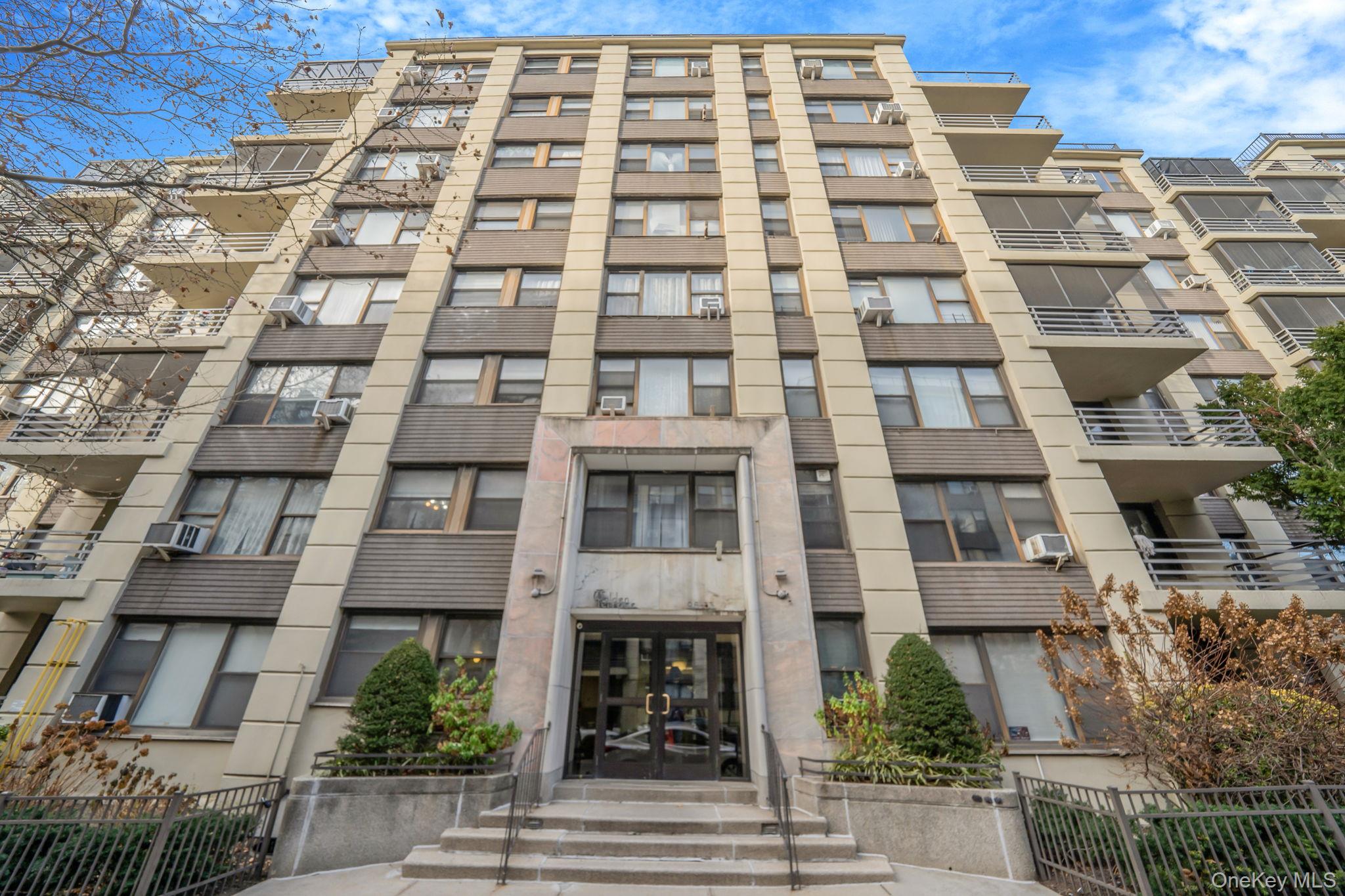 3rd image of 98-33 64Th Ave, New York, NY 11374