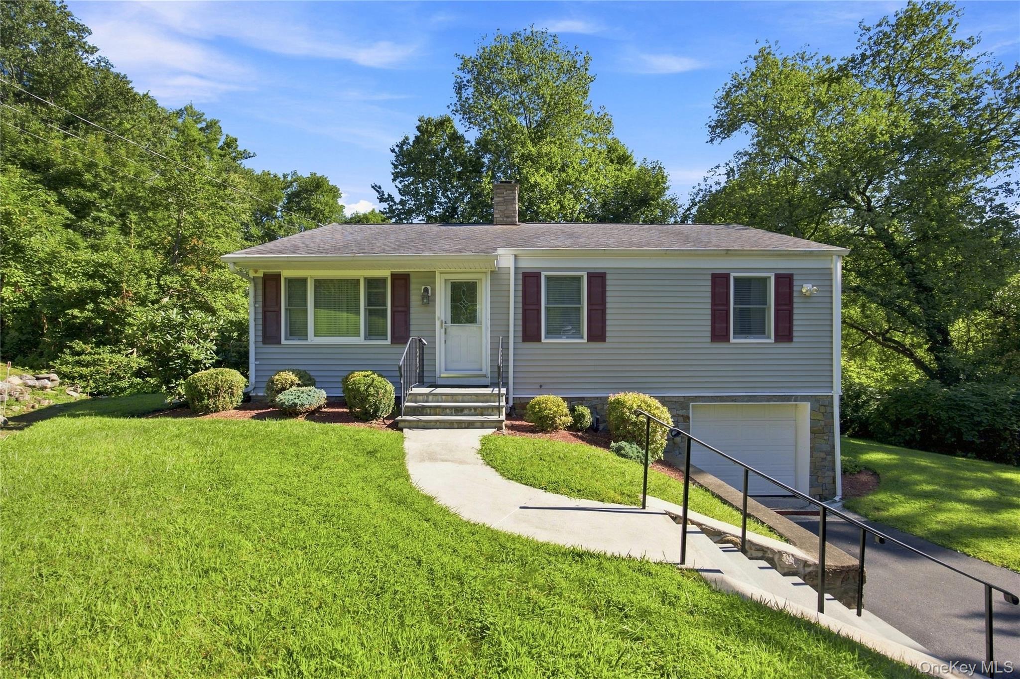 2nd image of 2014 Allan Ave, Yorktown, NY 10598 | MLS# 1037683