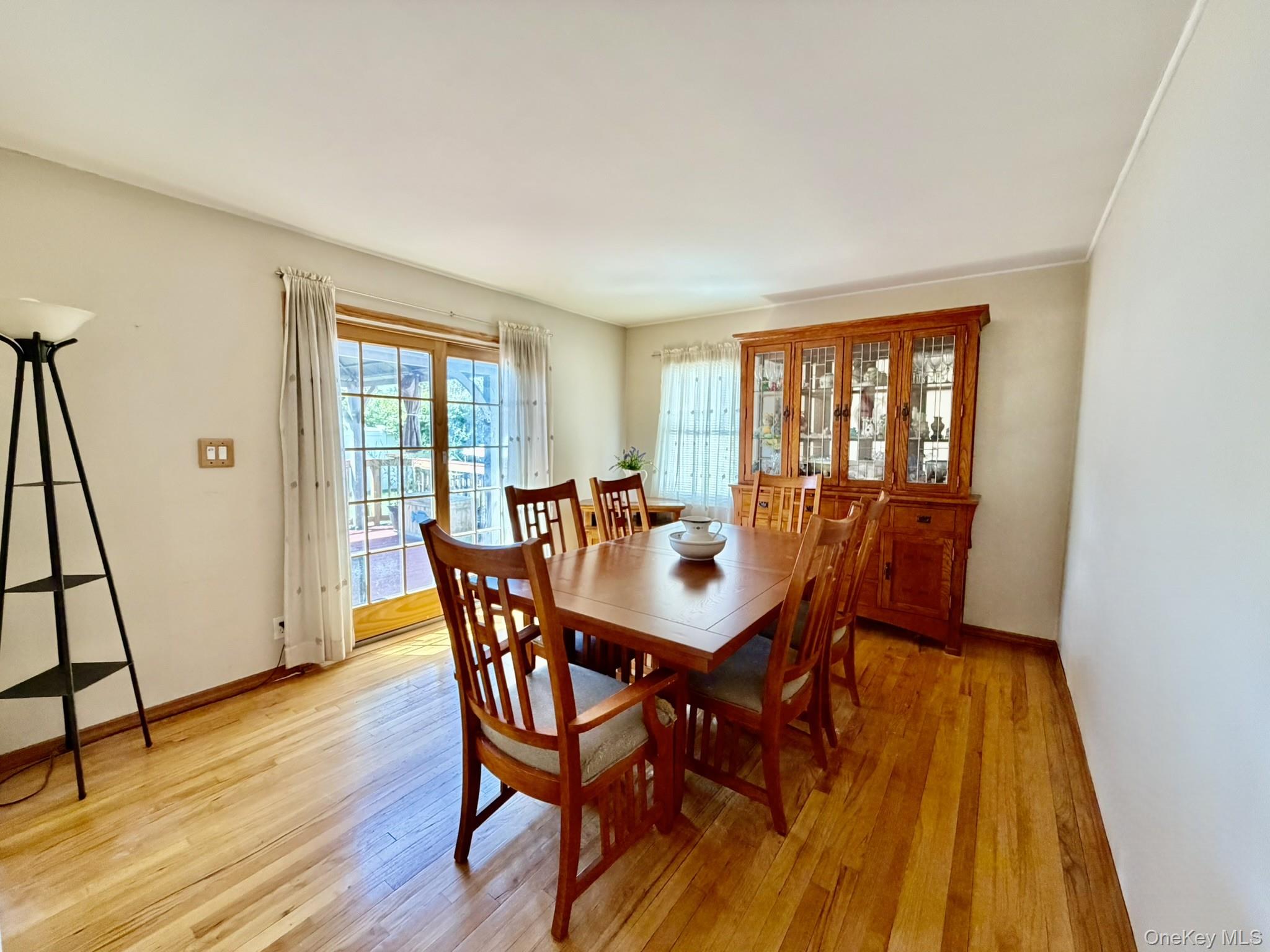 5th image of 62 Bernard St, Oyster Bay, NY 11758 | MLS# 1037693
