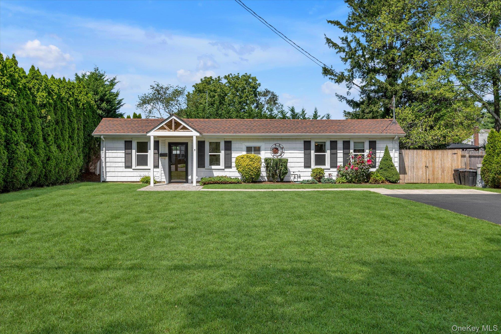 1st image of 5 Eckert St, Huntington, NY 11746 | MLS# 1037715